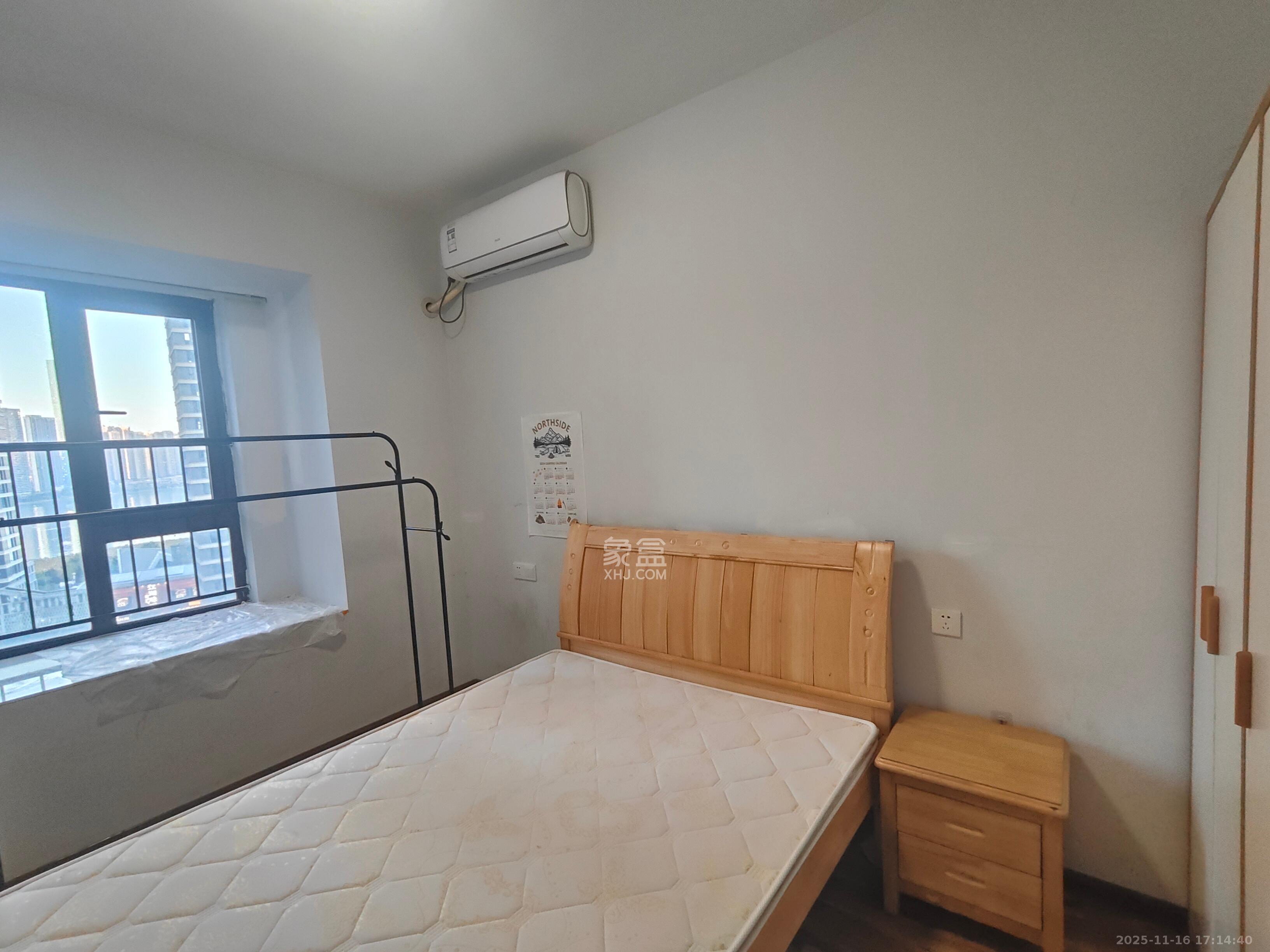 卓越浅水湾 4室2厅2卫 3200.0元/月 卓越浅水湾 4室2厅2卫 3200.0元/月室内图