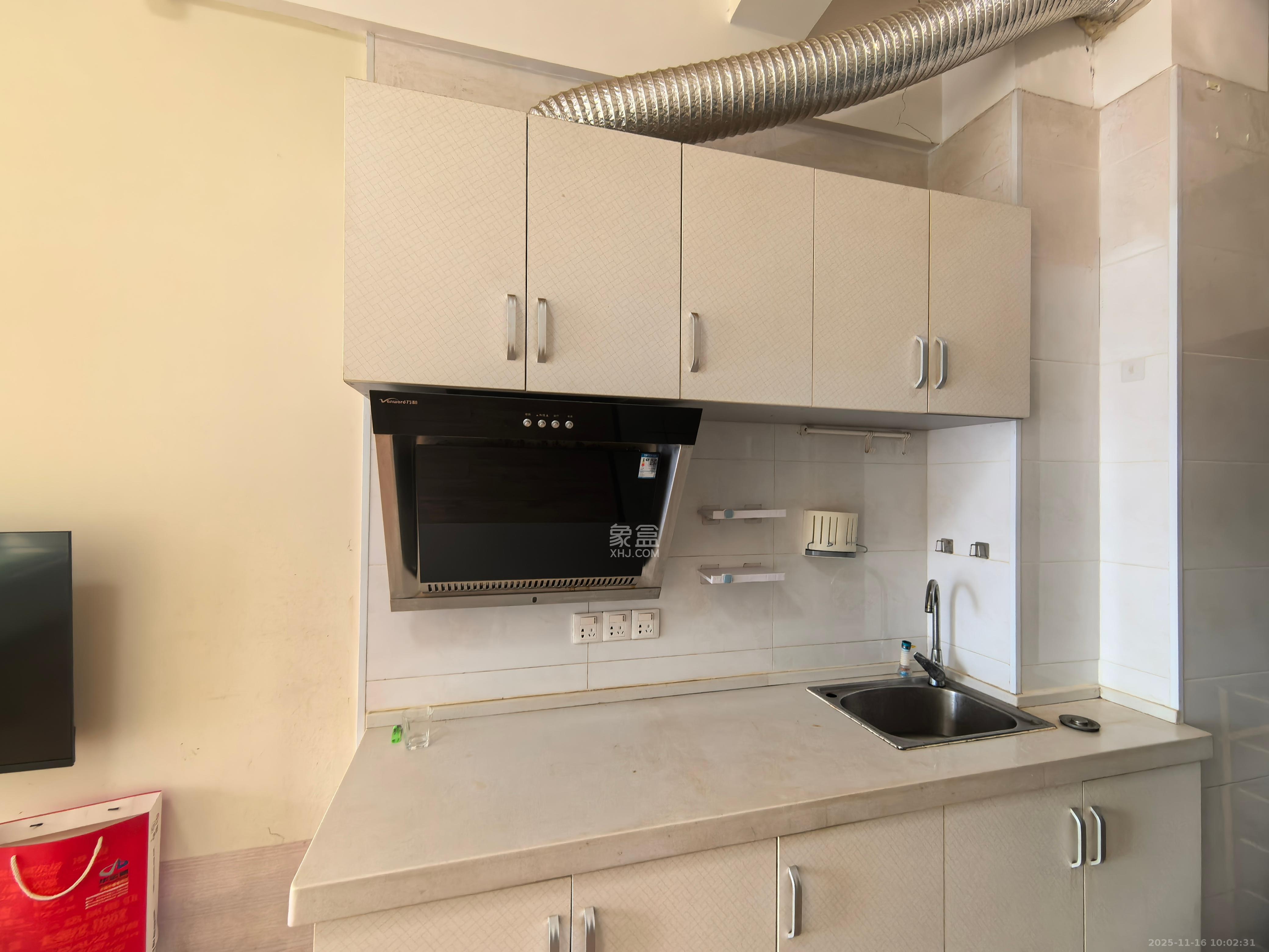 奥克斯缔壹城  1室1厅1卫    1300.0元/月室内图