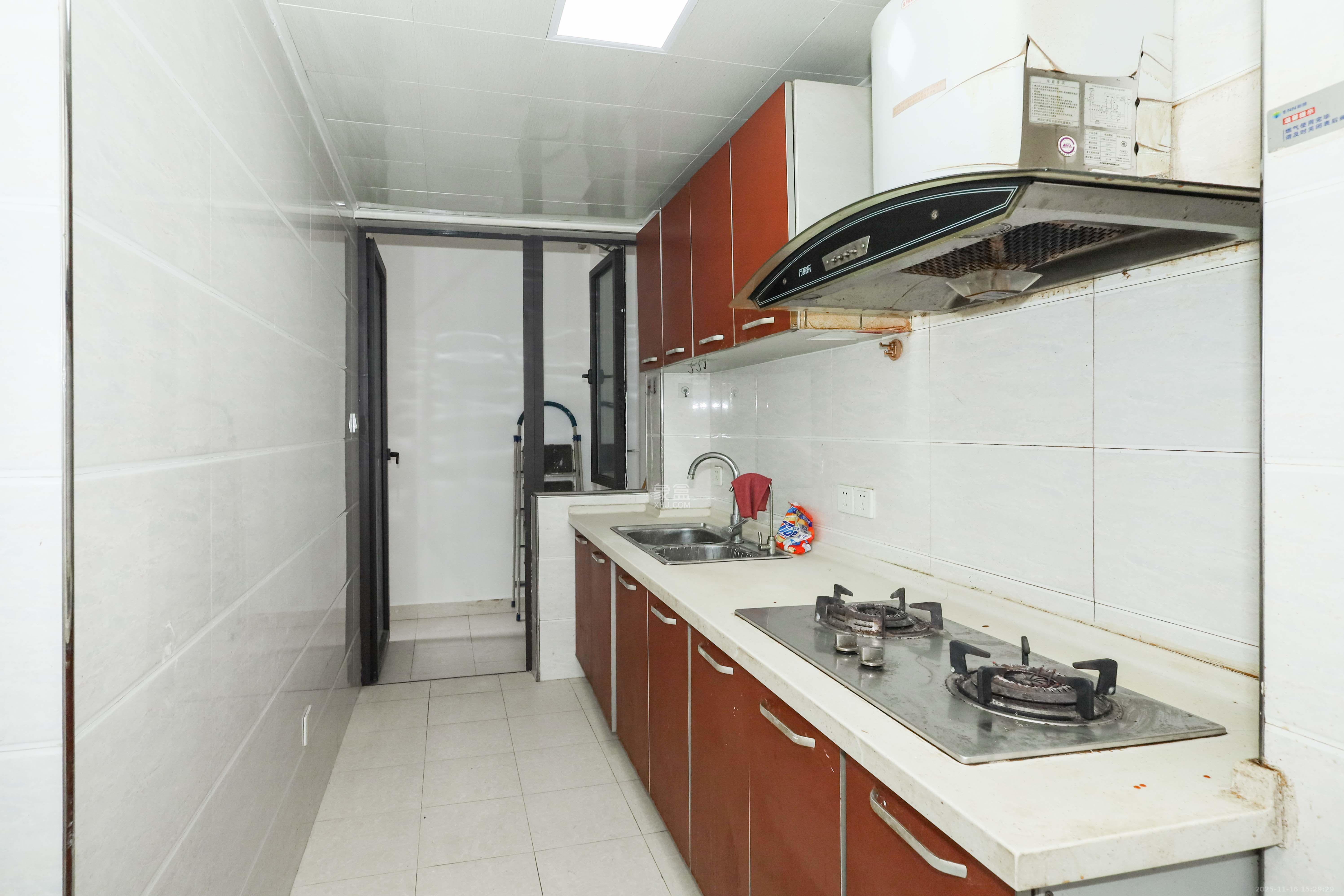 保利麓谷林语D区 2室2厅1卫 2300.0元/月 保利麓谷林语D区 2室2厅1卫 2300.0元/月室内图