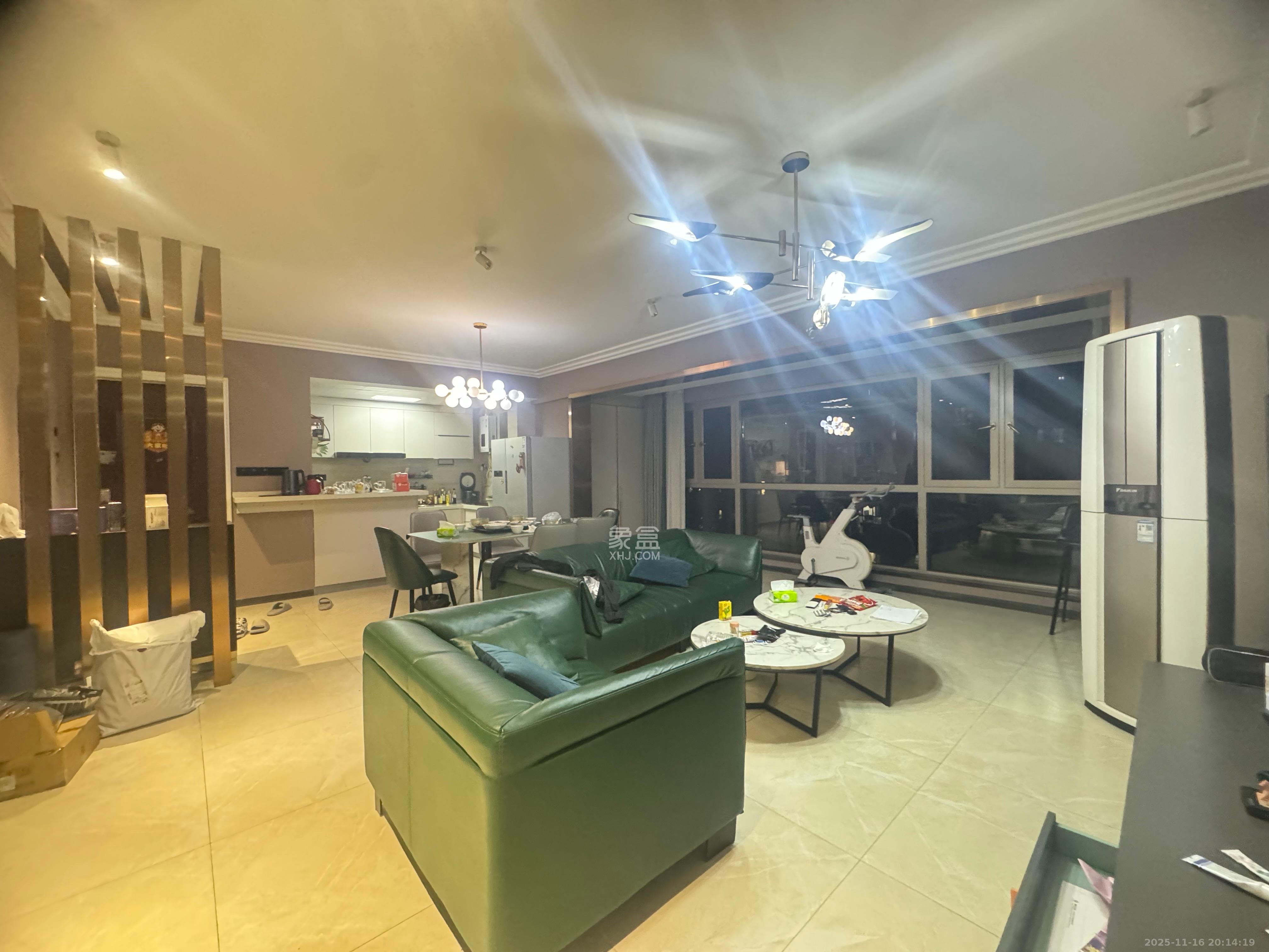 建发中央公园（建发美地）  3室2厅2卫    7500.0元/月室内图