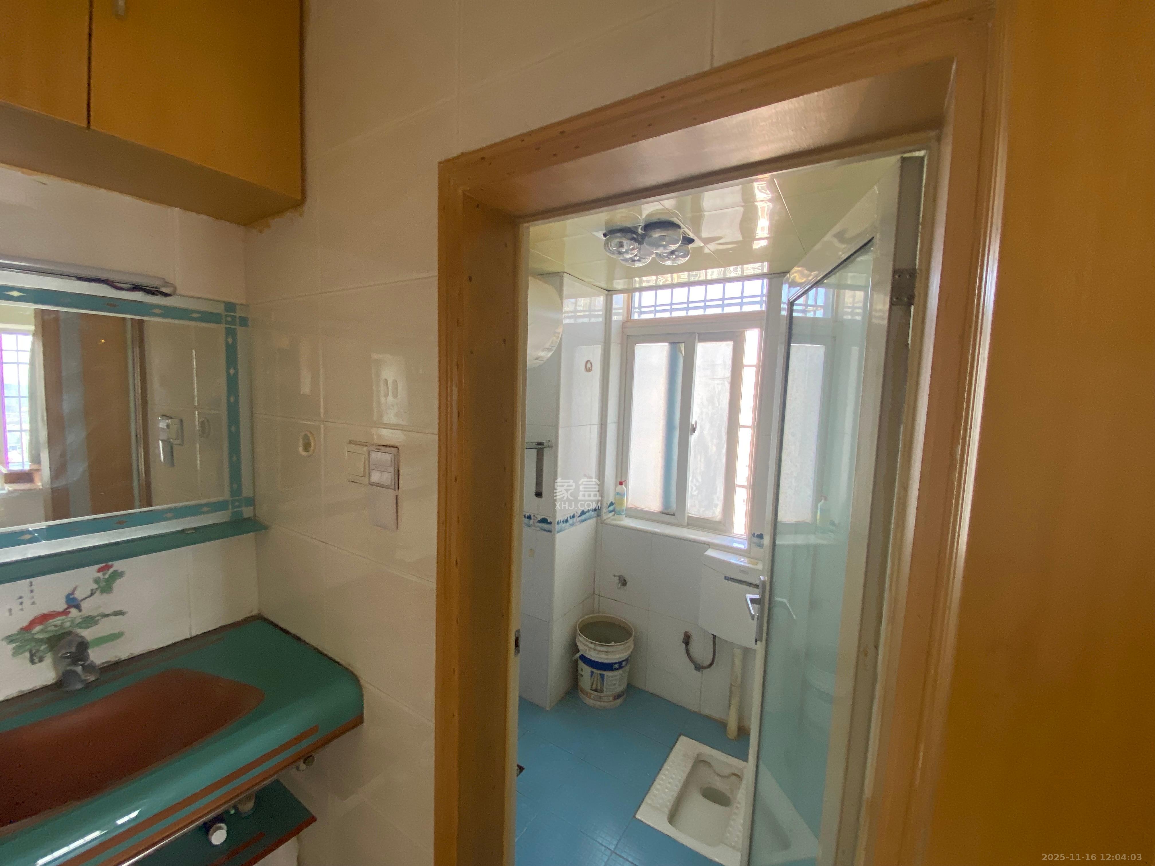 红区抽屉 2室1厅1卫 2000.0元/月 红区抽屉 2室1厅1卫 2000.0元/月室内图