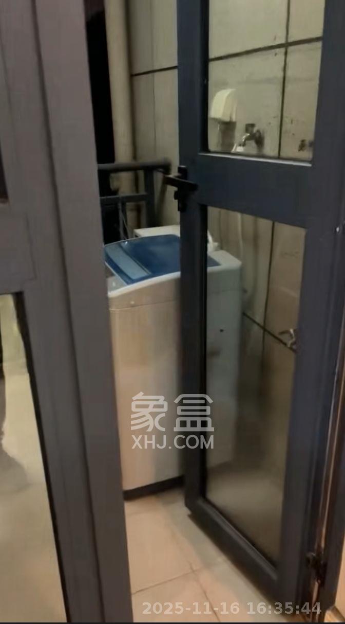 保利城(中航城国际社区、郡原美村) 1室1厅1卫 1200.0元/月 保利城(中航城国际社区、郡原美村) 1室1厅1卫 1200.0元/月室内图