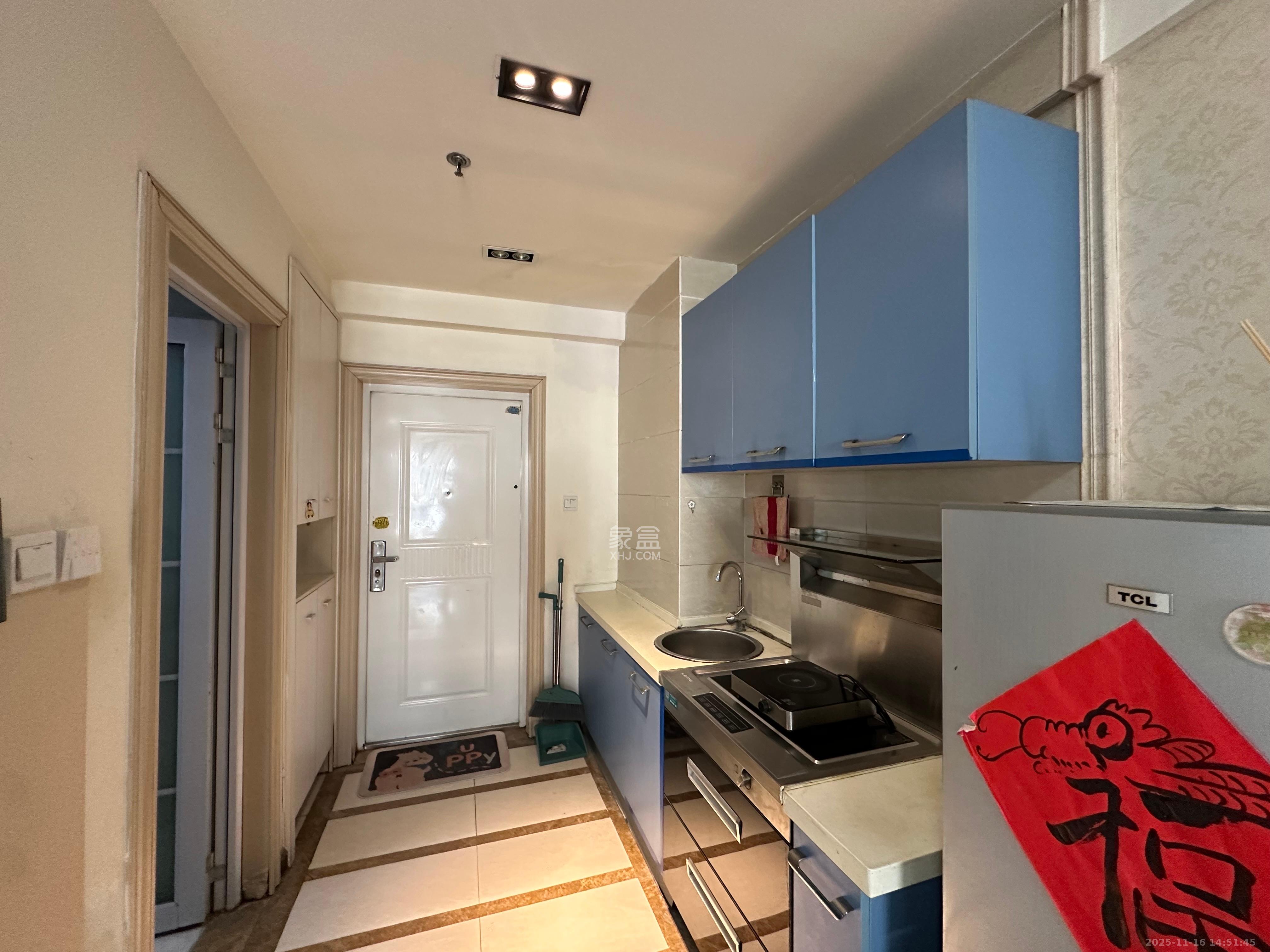 西子一间 1室1厅1卫 1600.0元/月 西子一间 1室1厅1卫 1600.0元/月室内图