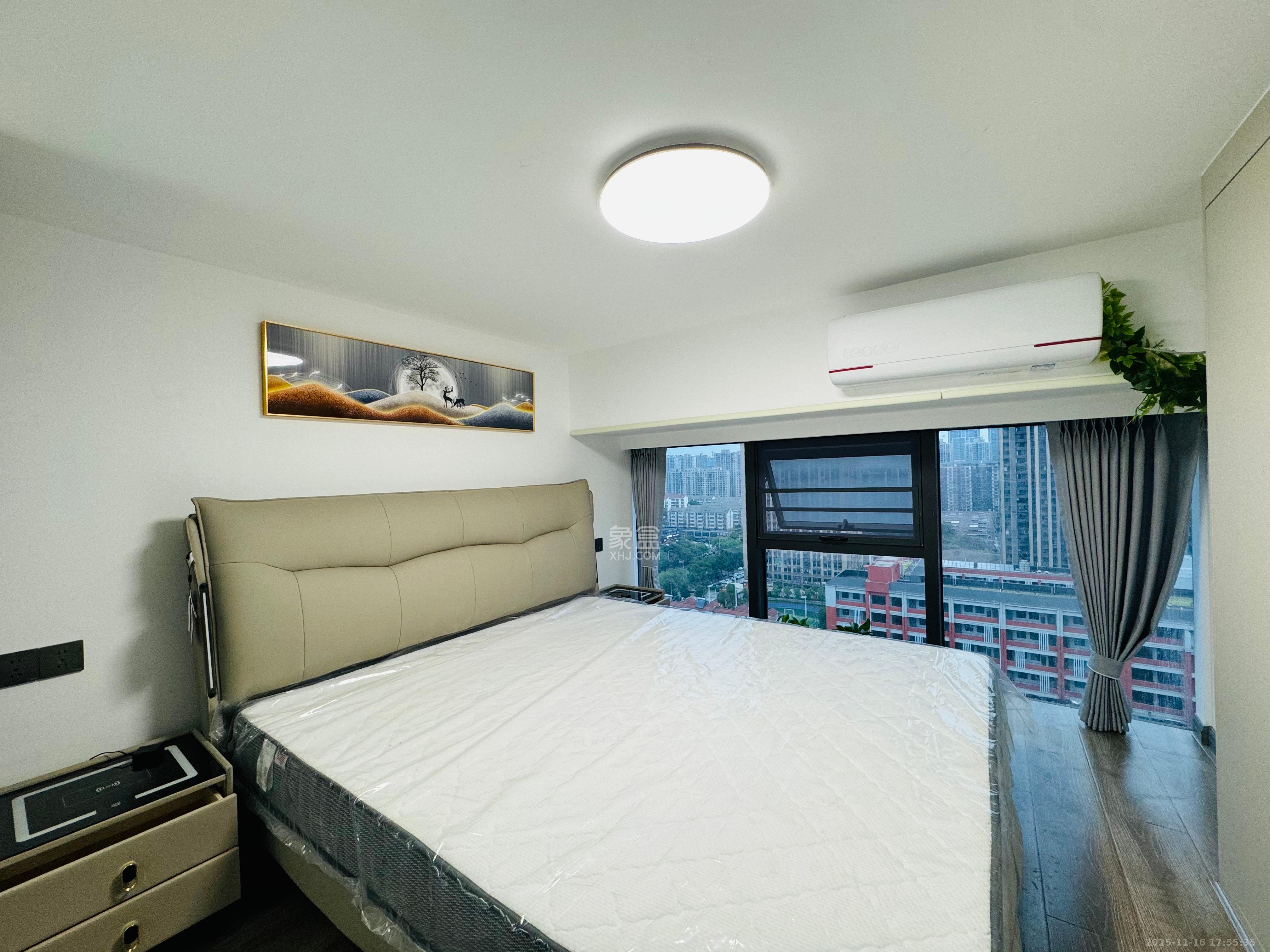 龙湖铂金岛 2室1厅1卫 2500.0元/月 龙湖铂金岛 2室1厅1卫 2500.0元/月室内图