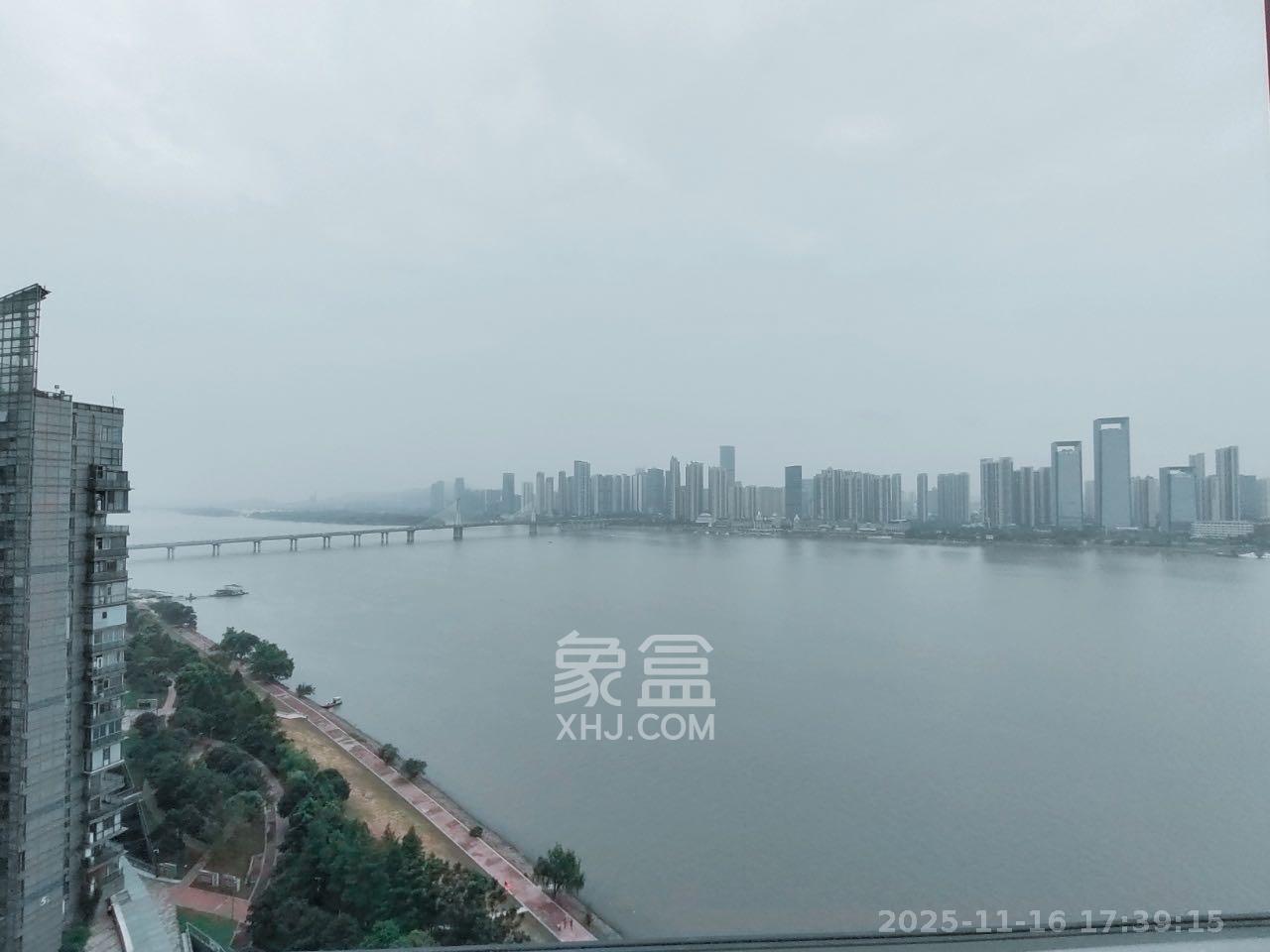 北辰定江洋  4室3厅3卫    14800.0元/月室内图