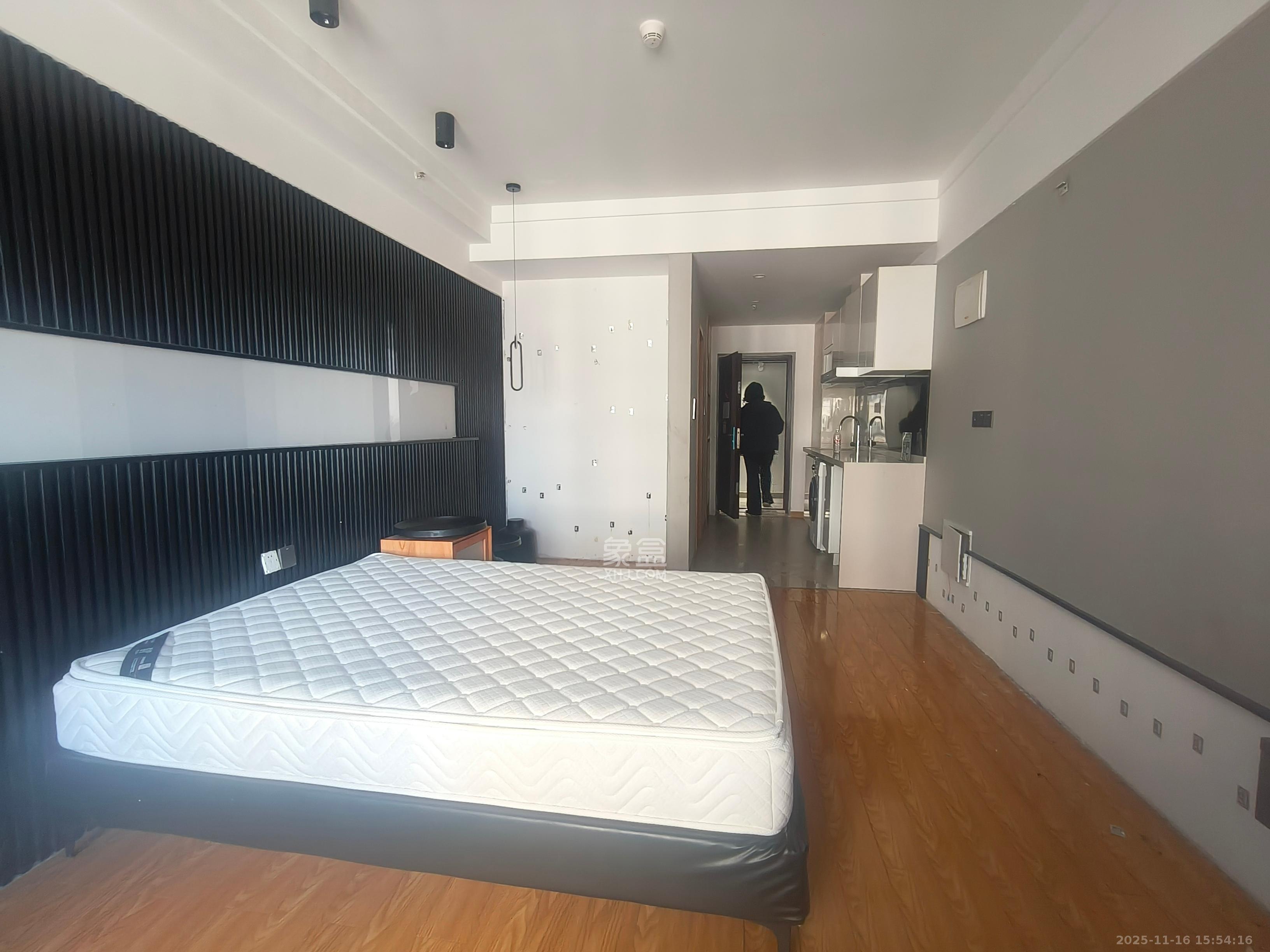 阳光城檀悦  1室1厅1卫    2100.0元/月室内图