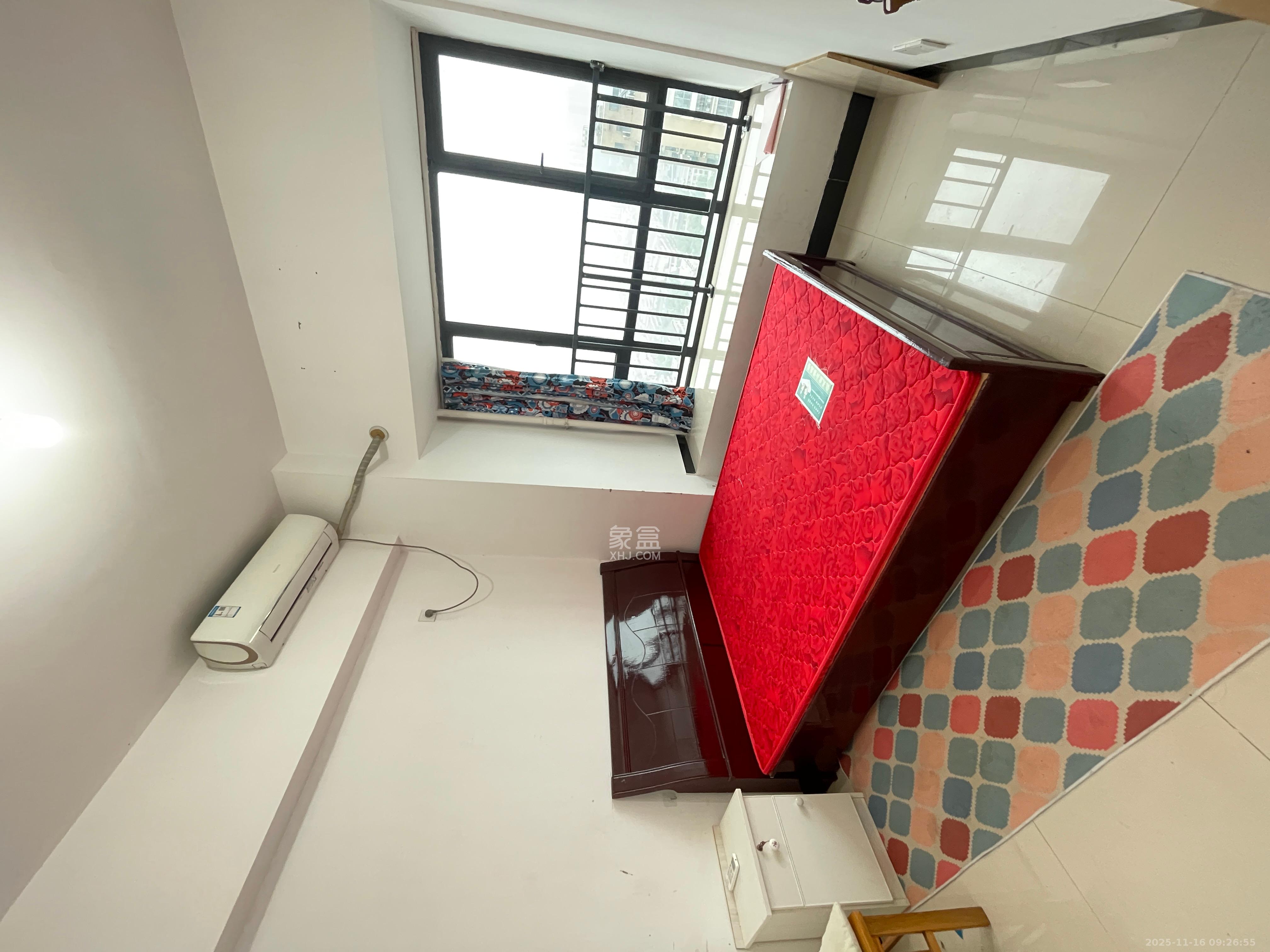 和隆花半里  3室2厅2卫    3000.0元/月室内图