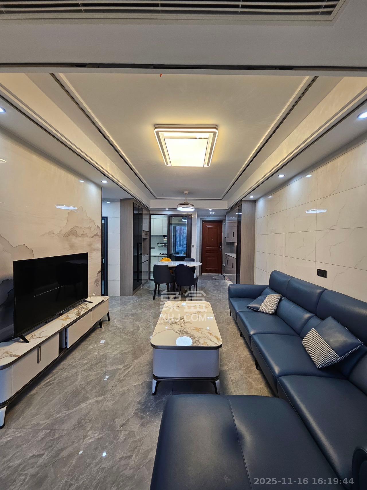 绿城高尔夫小镇  2室2厅1卫    1900.0元/月室内图