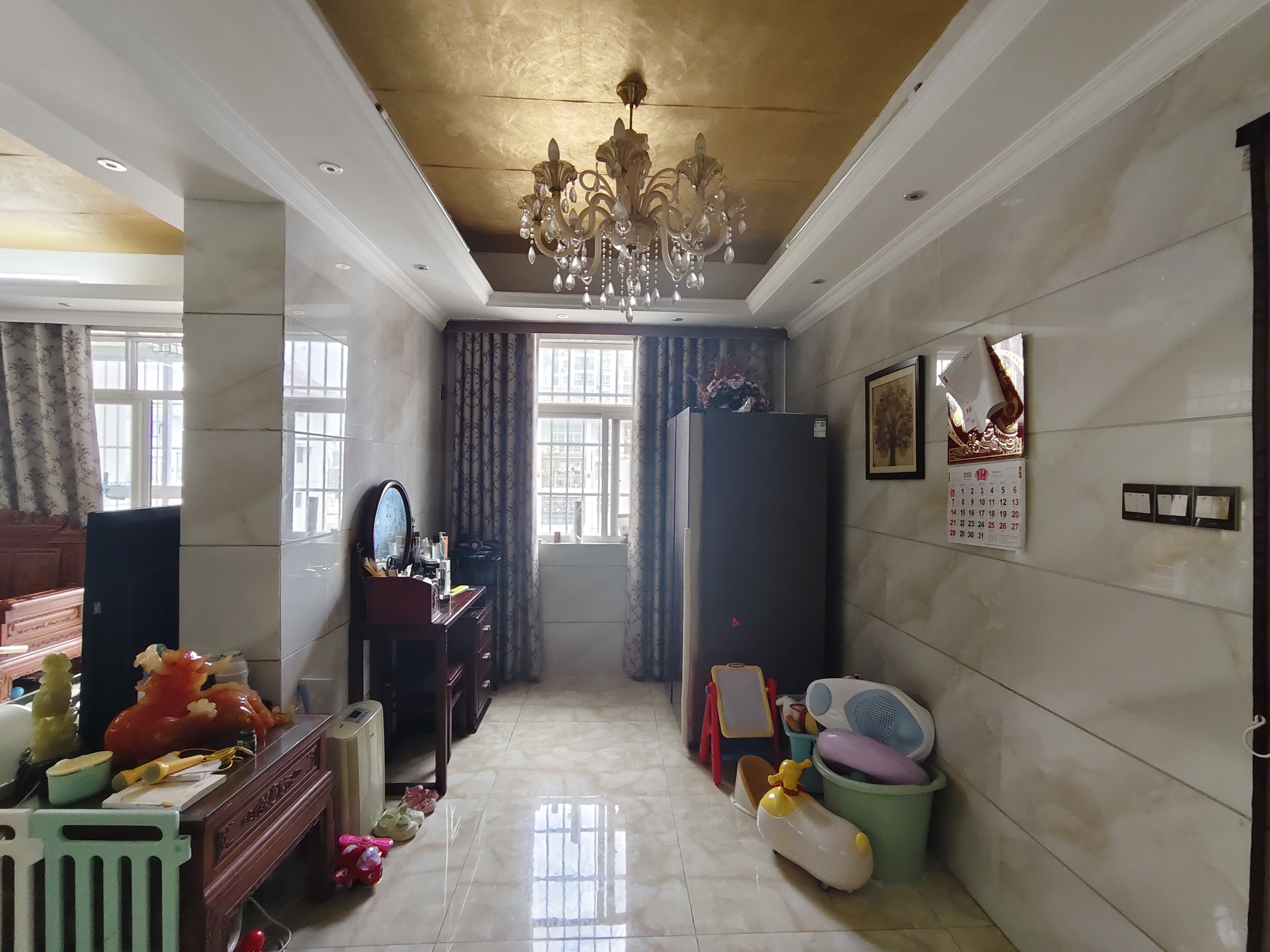 宝泰温泉花园 4室2厅2卫 3800.0元/月 宝泰温泉花园 4室2厅2卫 3800.0元/月室内图