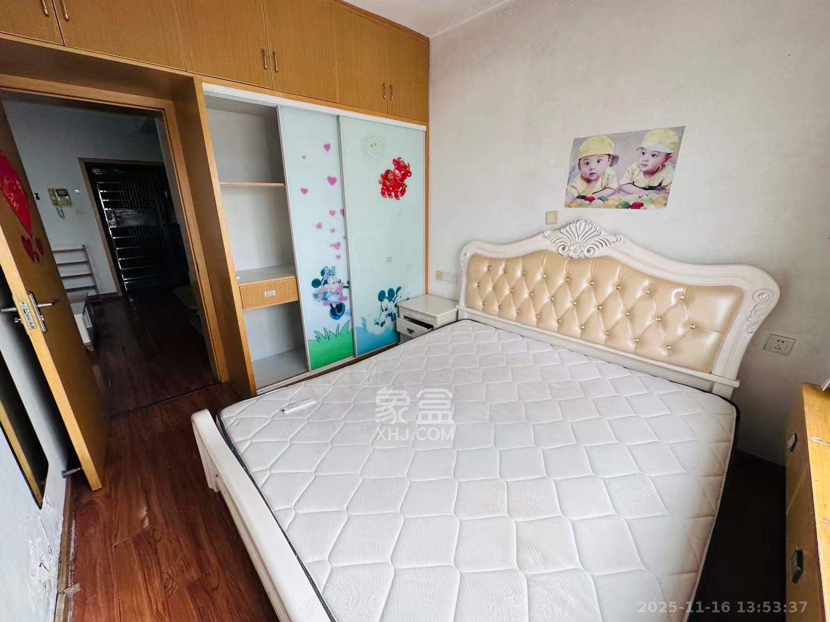 白沙晶城  1室1厅1卫    1800.0元/月室内图