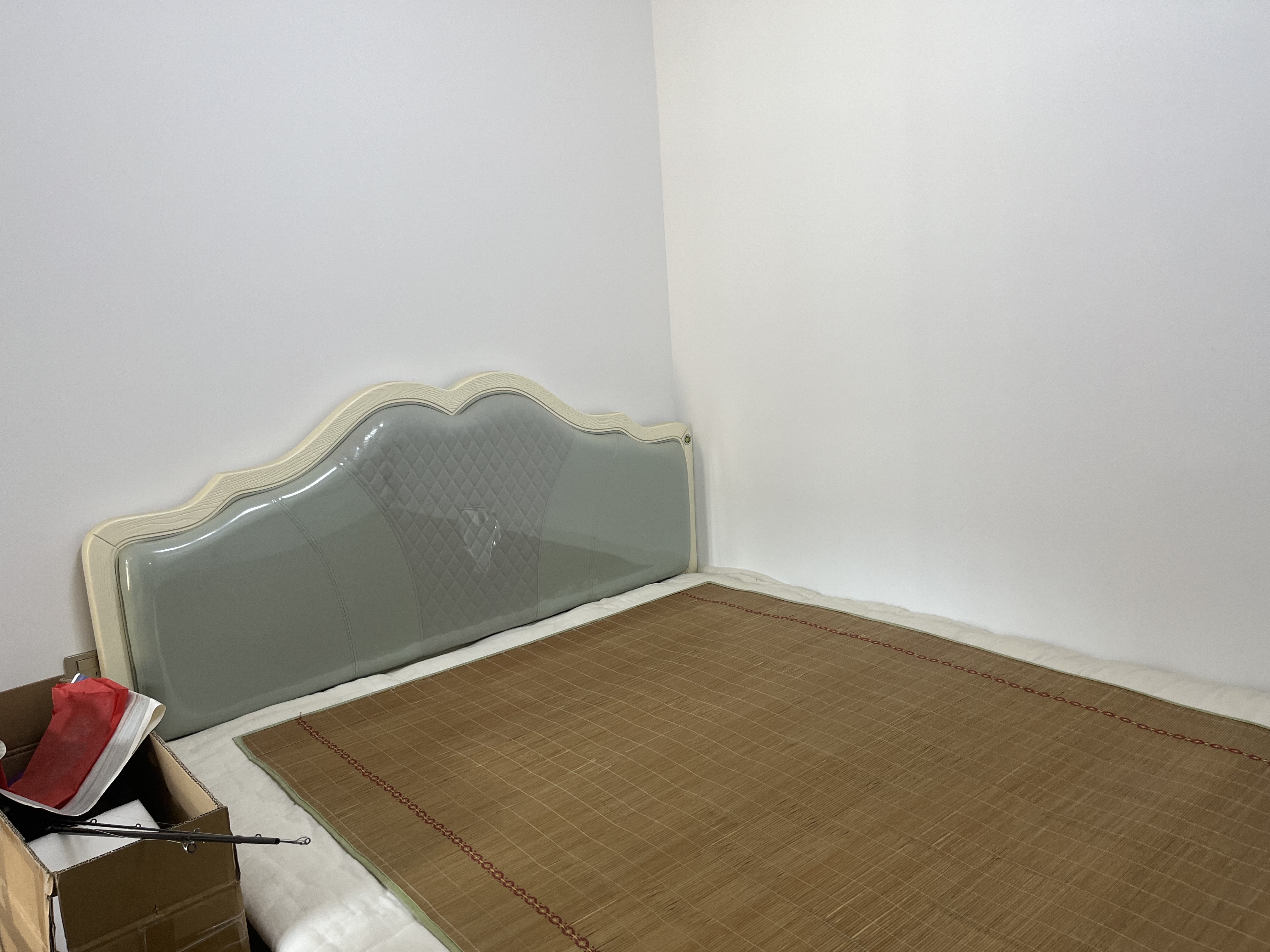 高盛国际  3室2厅2卫    2000.0元/月室内图