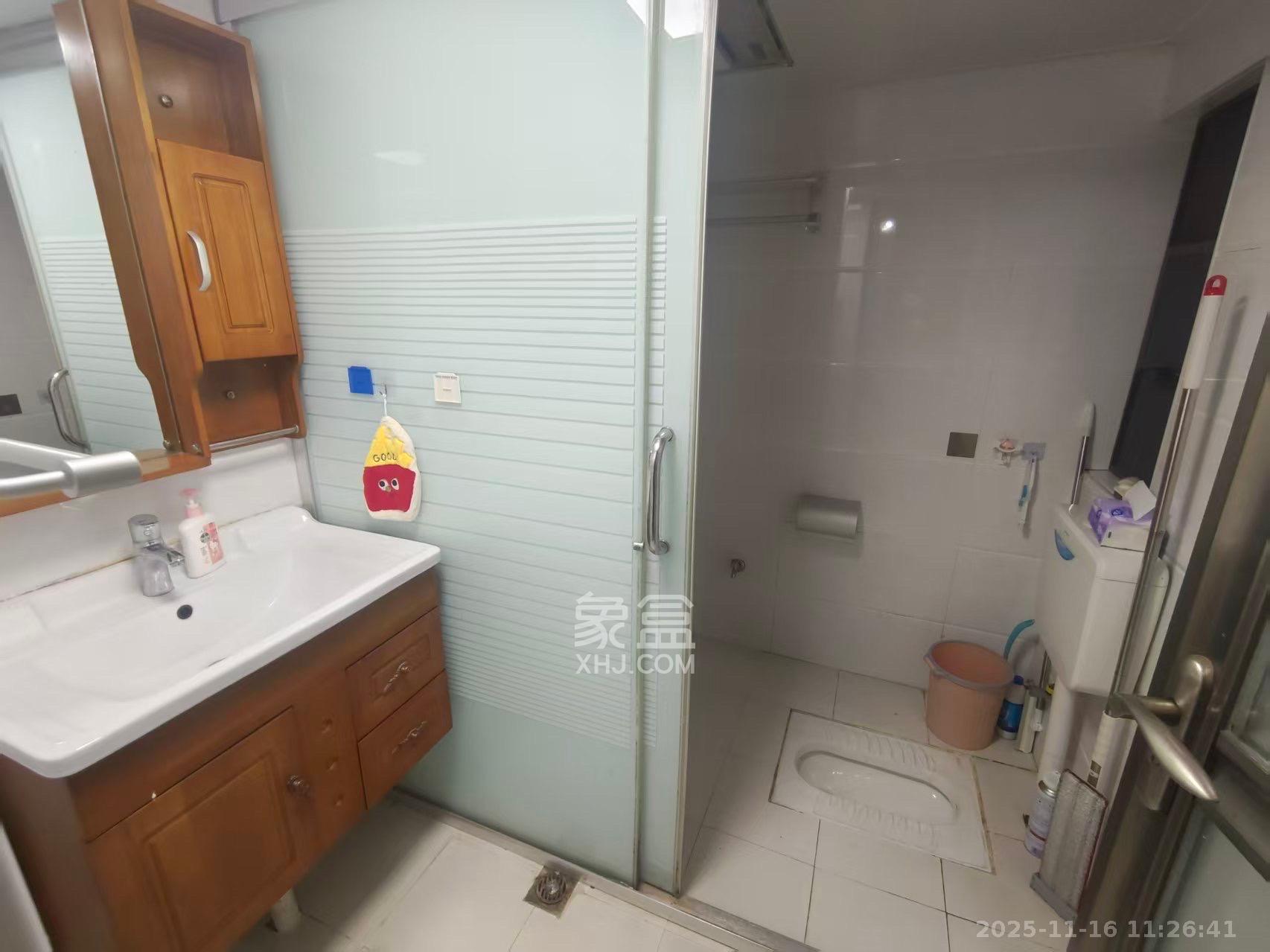 山语城二期  2室1厅1卫    2100.0元/月室内图