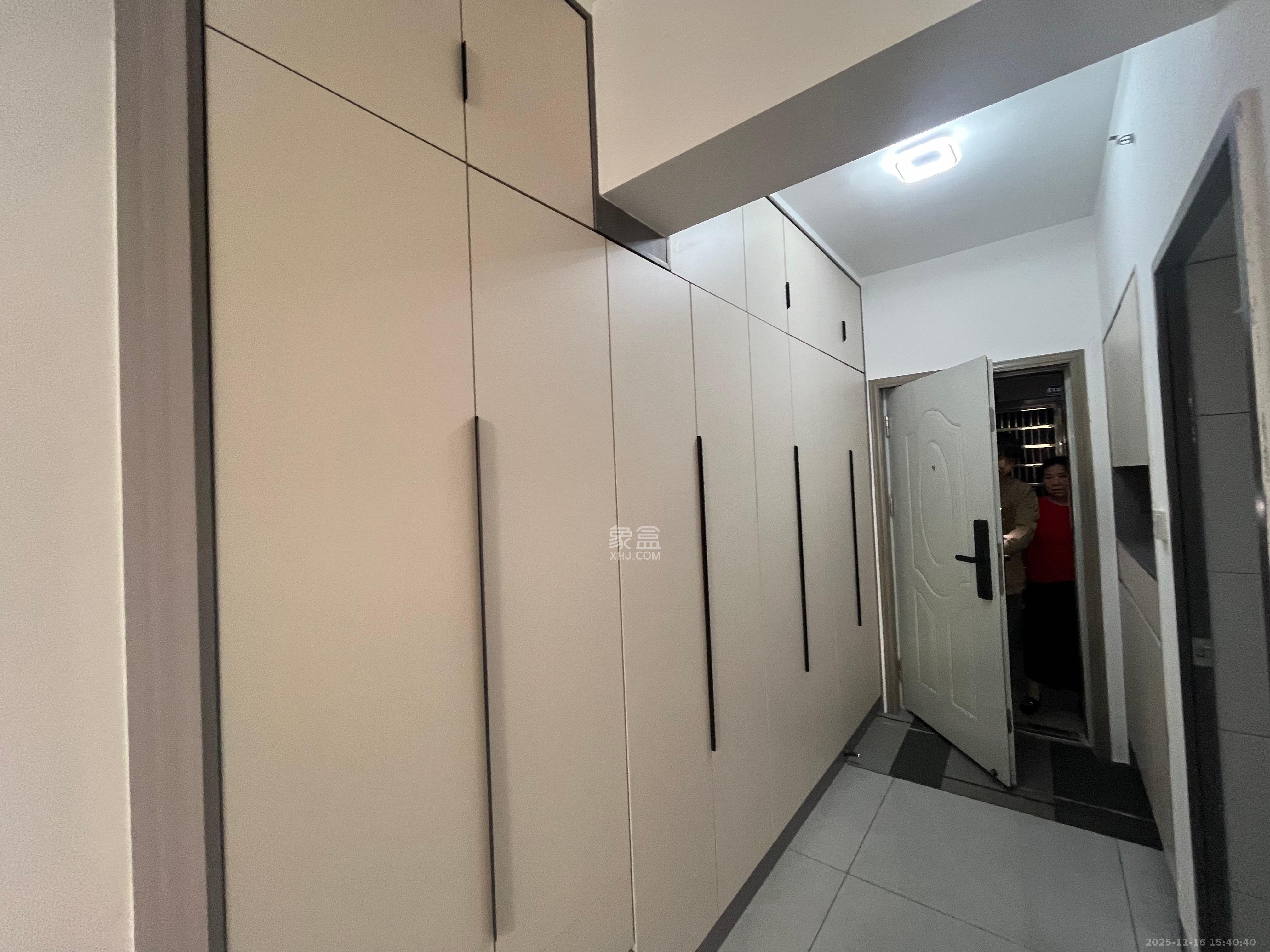 怡海星城 1室1厅1卫 1100.0元/月 怡海星城 1室1厅1卫 1100.0元/月室内图