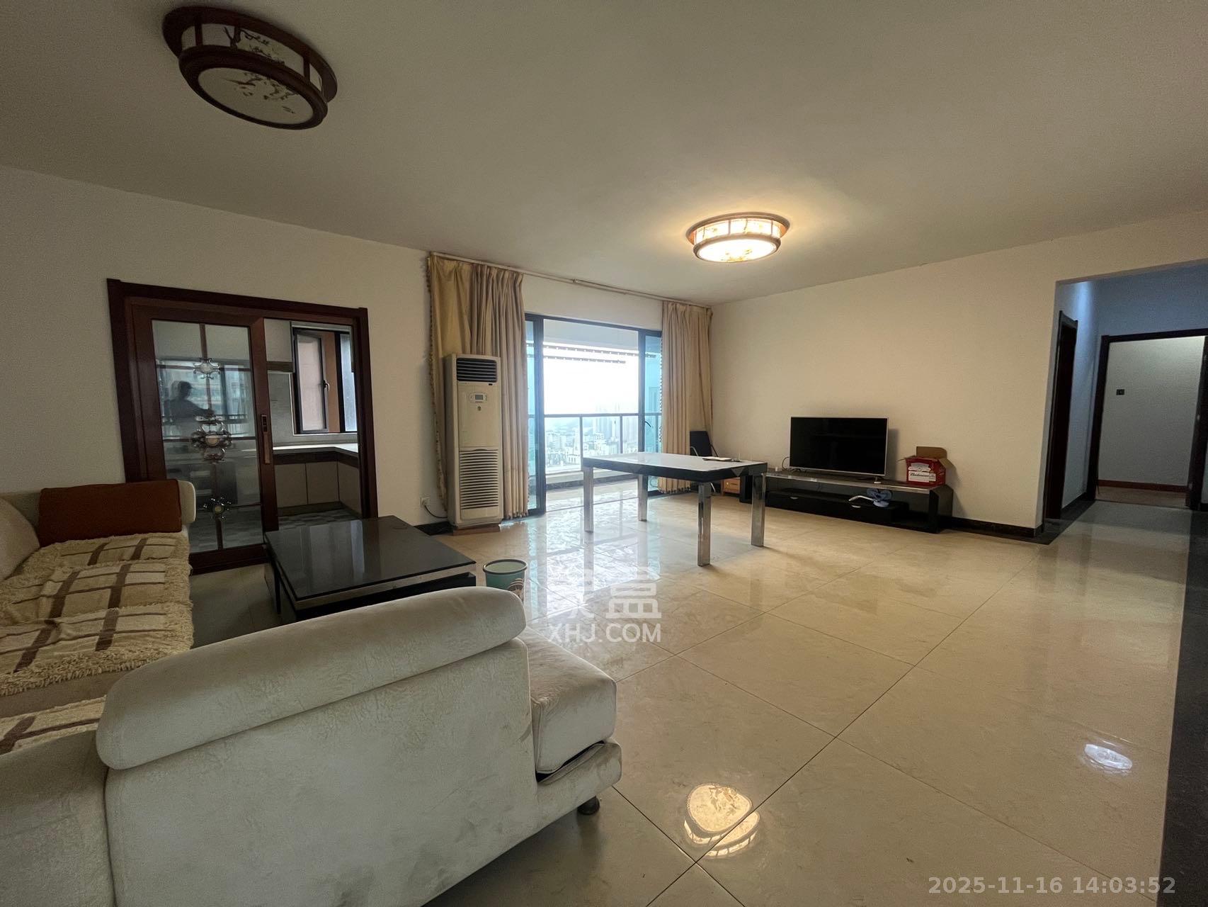 荣悦台  1室2厅0卫    4500.0元/月