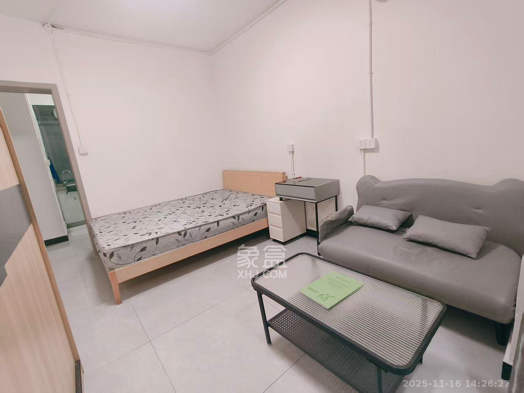 水泵厂宿舍 1室1厅1卫 1200.0元/月 水泵厂宿舍 1室1厅1卫 1200.0元/月室内图