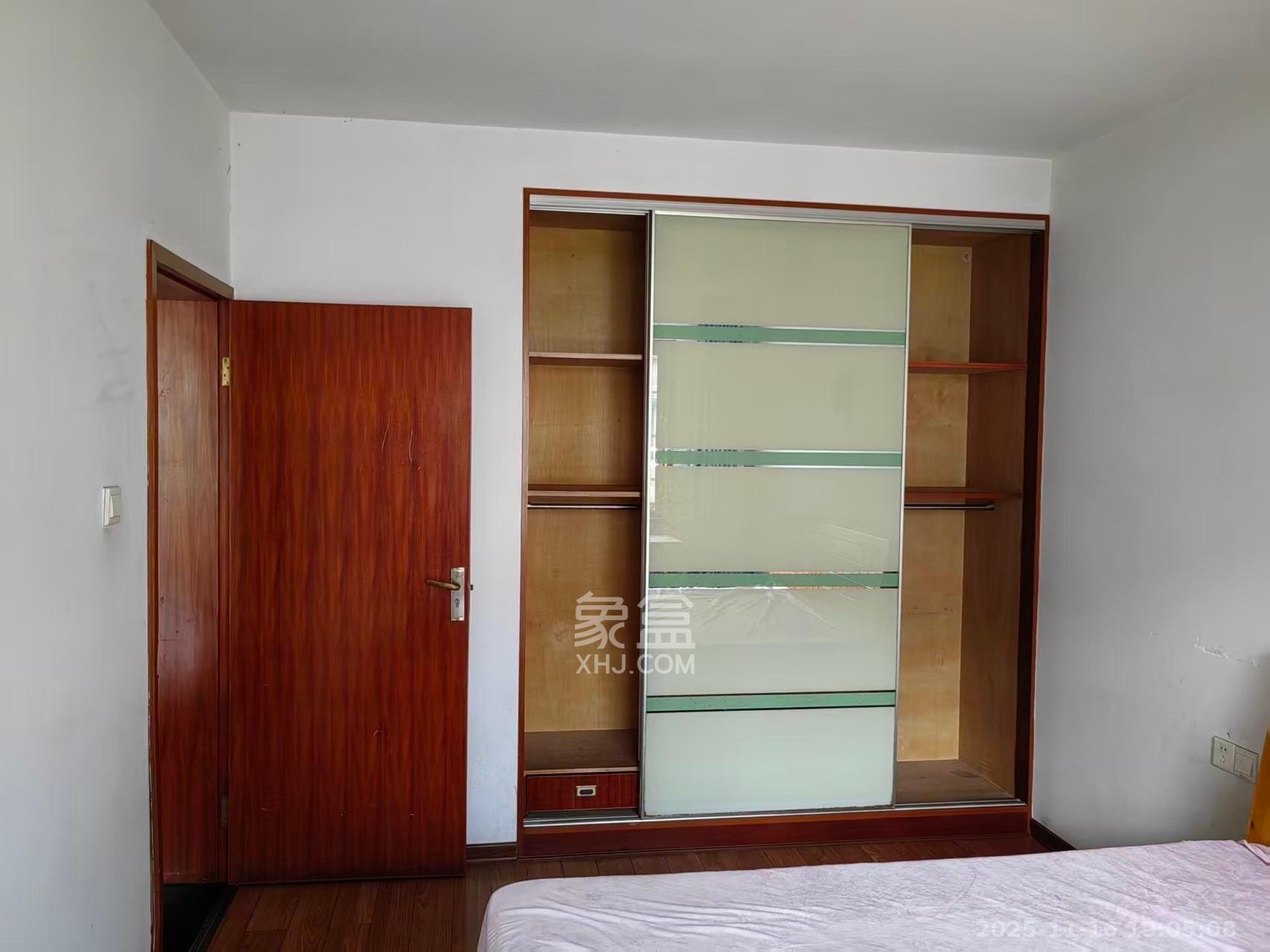 德馨园  1室0厅0卫    1400.0元/月室内图