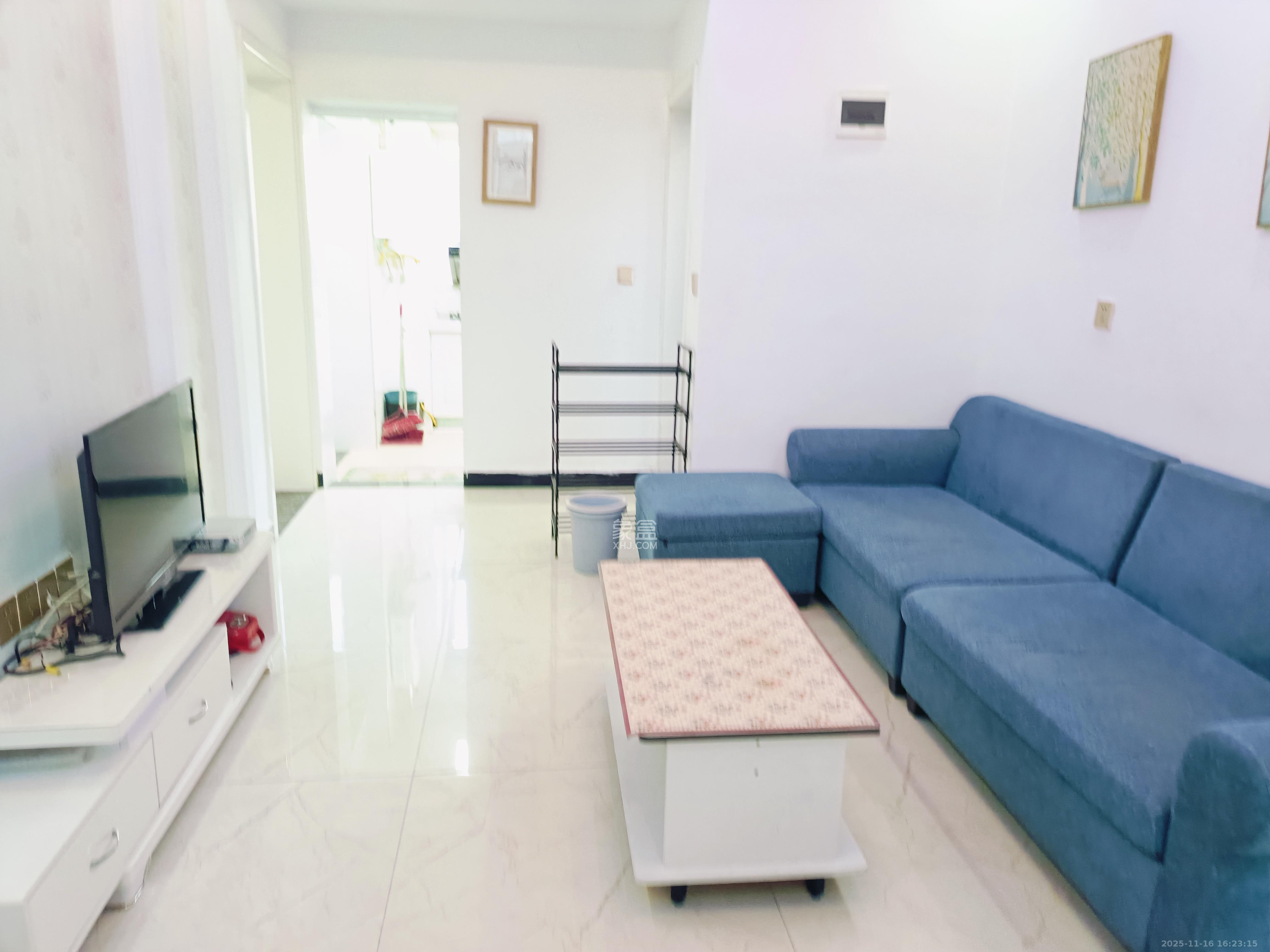 东风一村社区房（王家垅）  2室1厅1卫    1600.0元/月室内图