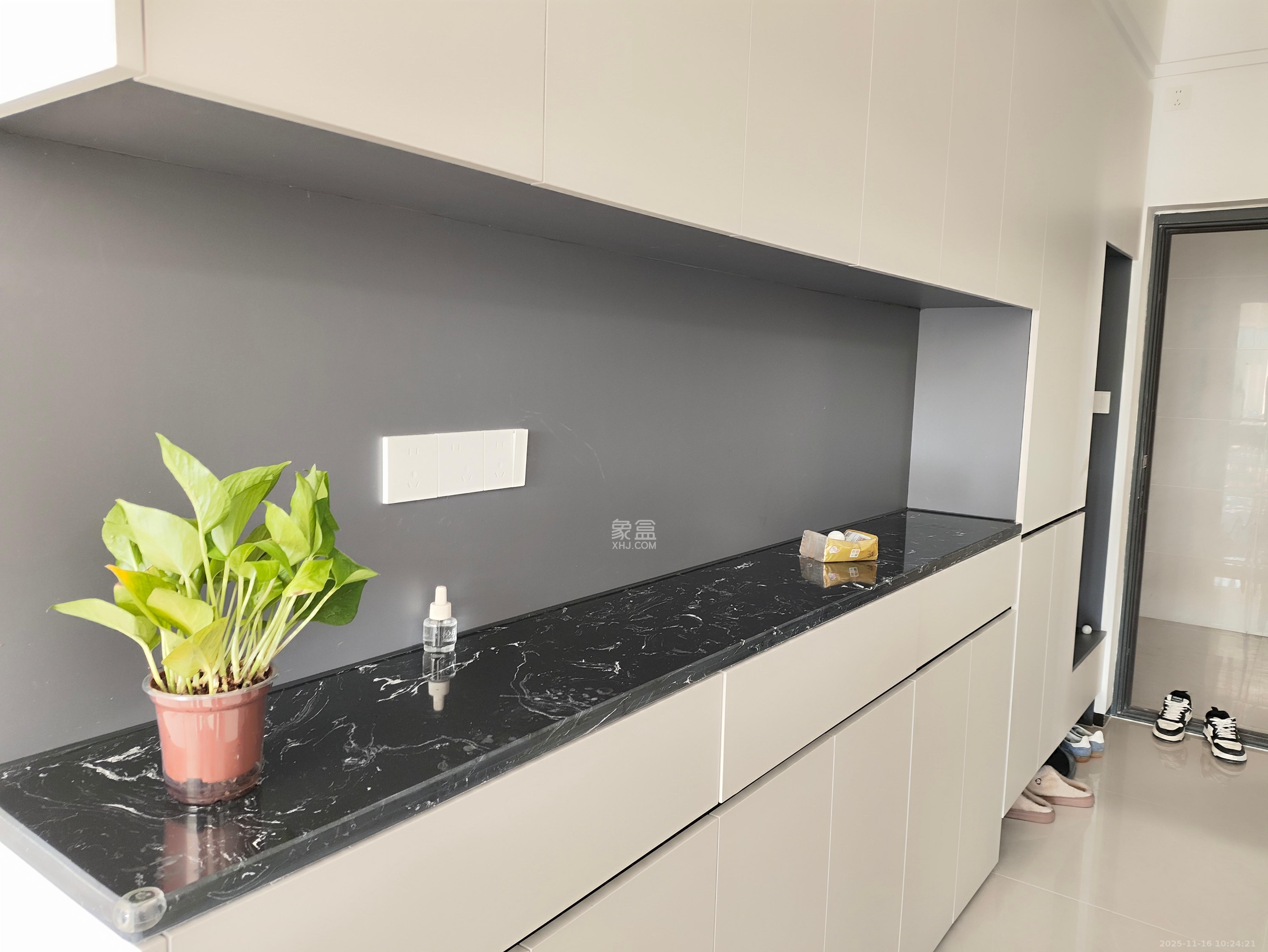 湖湘时代名邸公园壹号  1室0厅0卫    2400.0元/月室内图