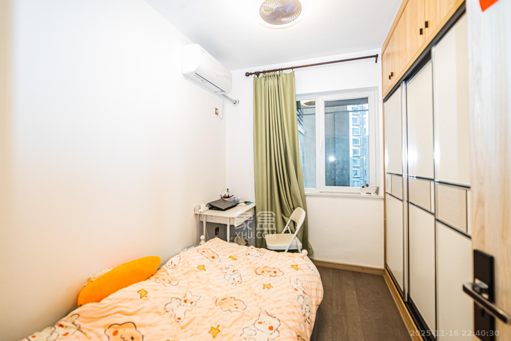 北辰三角洲C2区 3室1厅1卫 138.0万 北辰三角洲C2区 3室1厅1卫 138.0万卧室