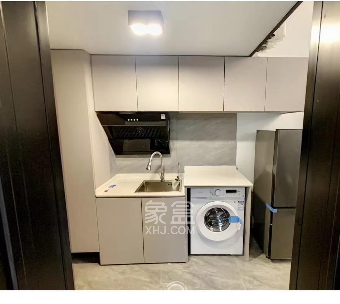 润和国际广场  2室2厅1卫    2500.0元/月室内图