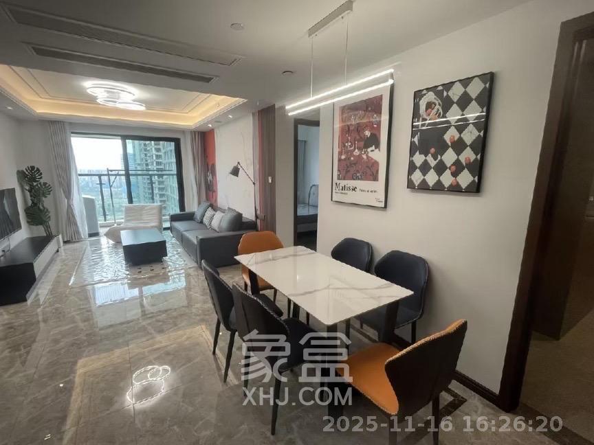 绿地长沙城际空间站（绿地新里佳苑）  3室2厅2卫    3300.0元/月室内图