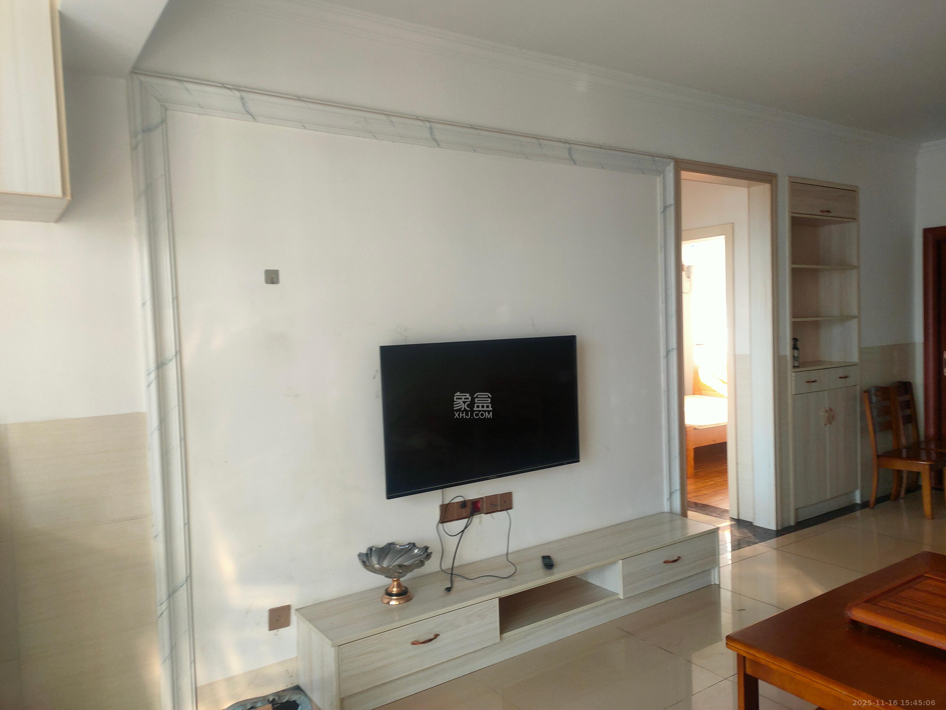 嘉顺苑  2室1厅1卫    1900.0元/月室内图