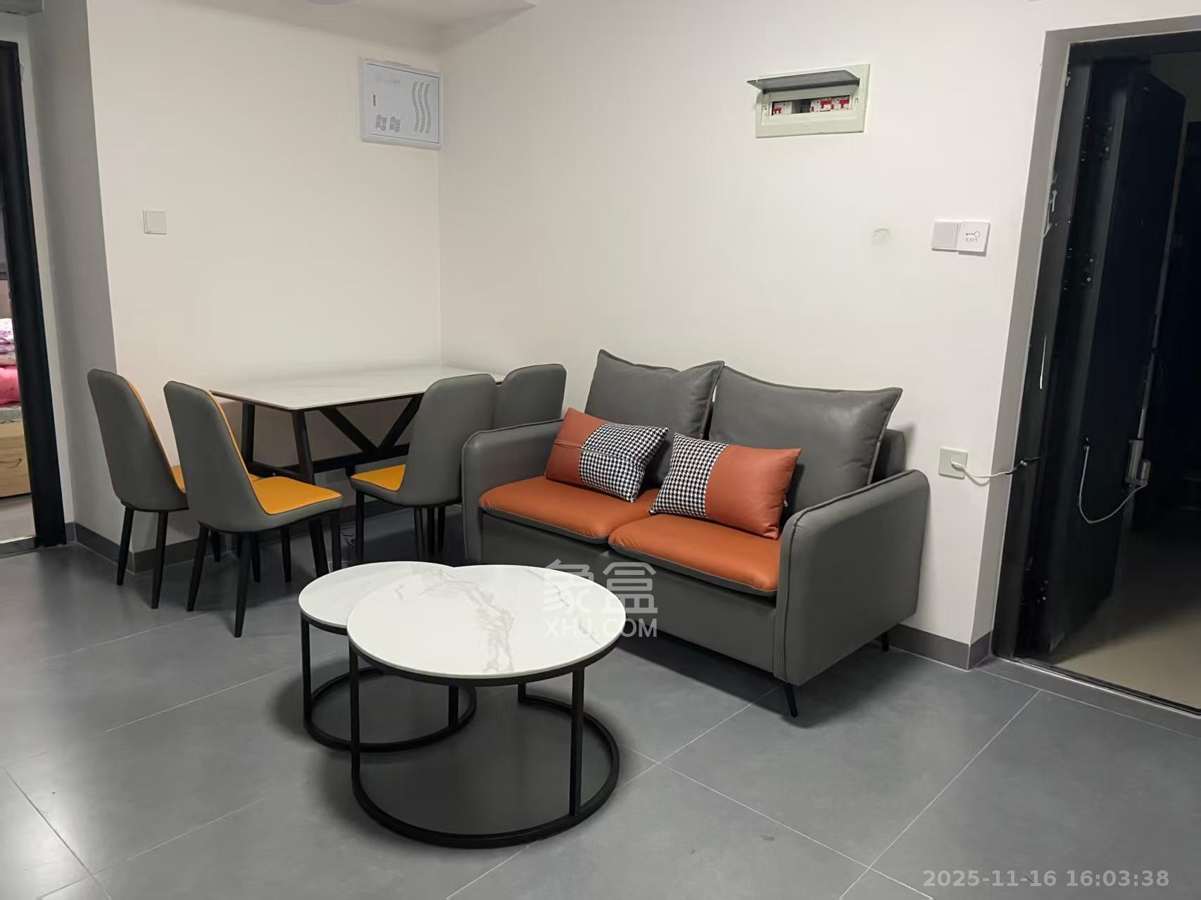 韭菜园嘉苑 2室2厅1卫 4500.0元/月 韭菜园嘉苑 2室2厅1卫 4500.0元/月室内图