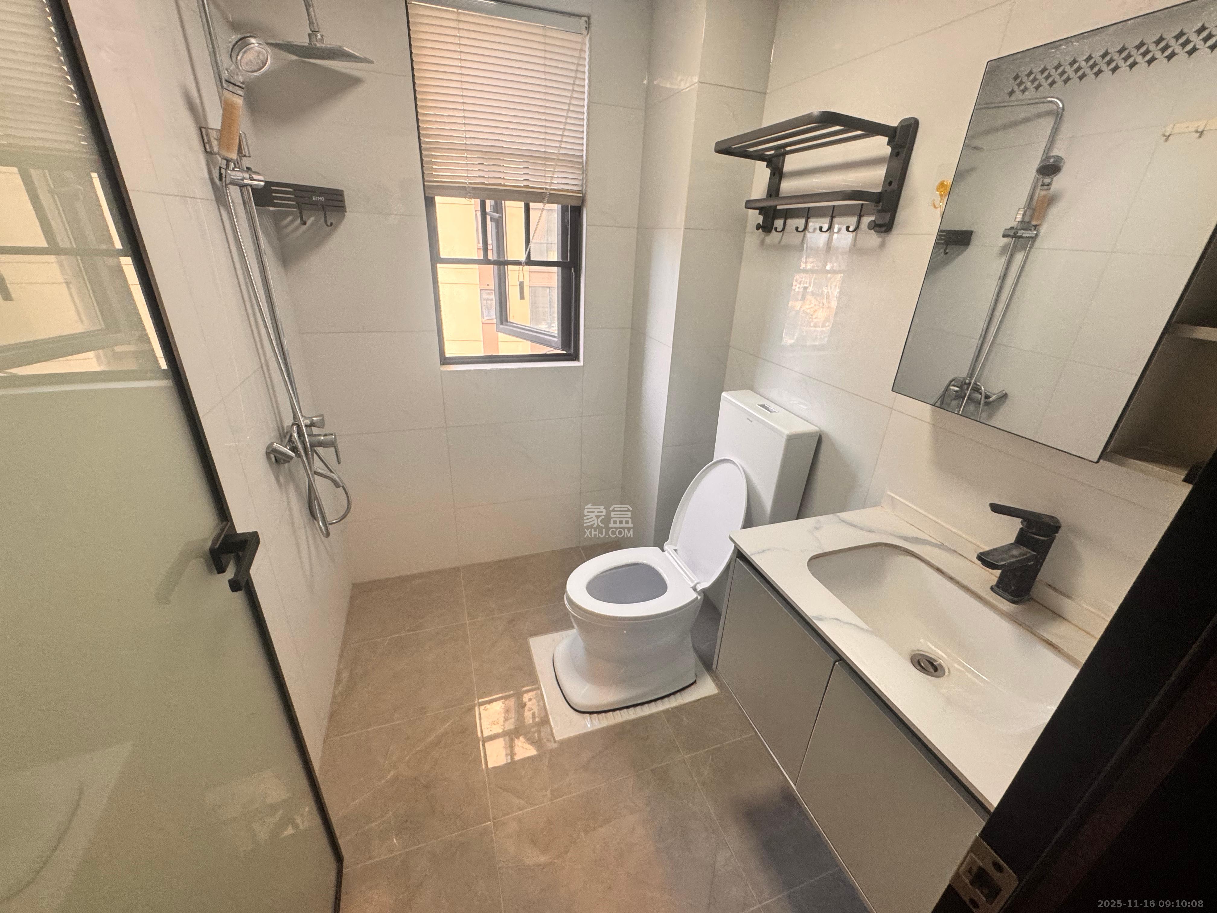 中建钰和城  2室1厅1卫    2500.0元/月室内图