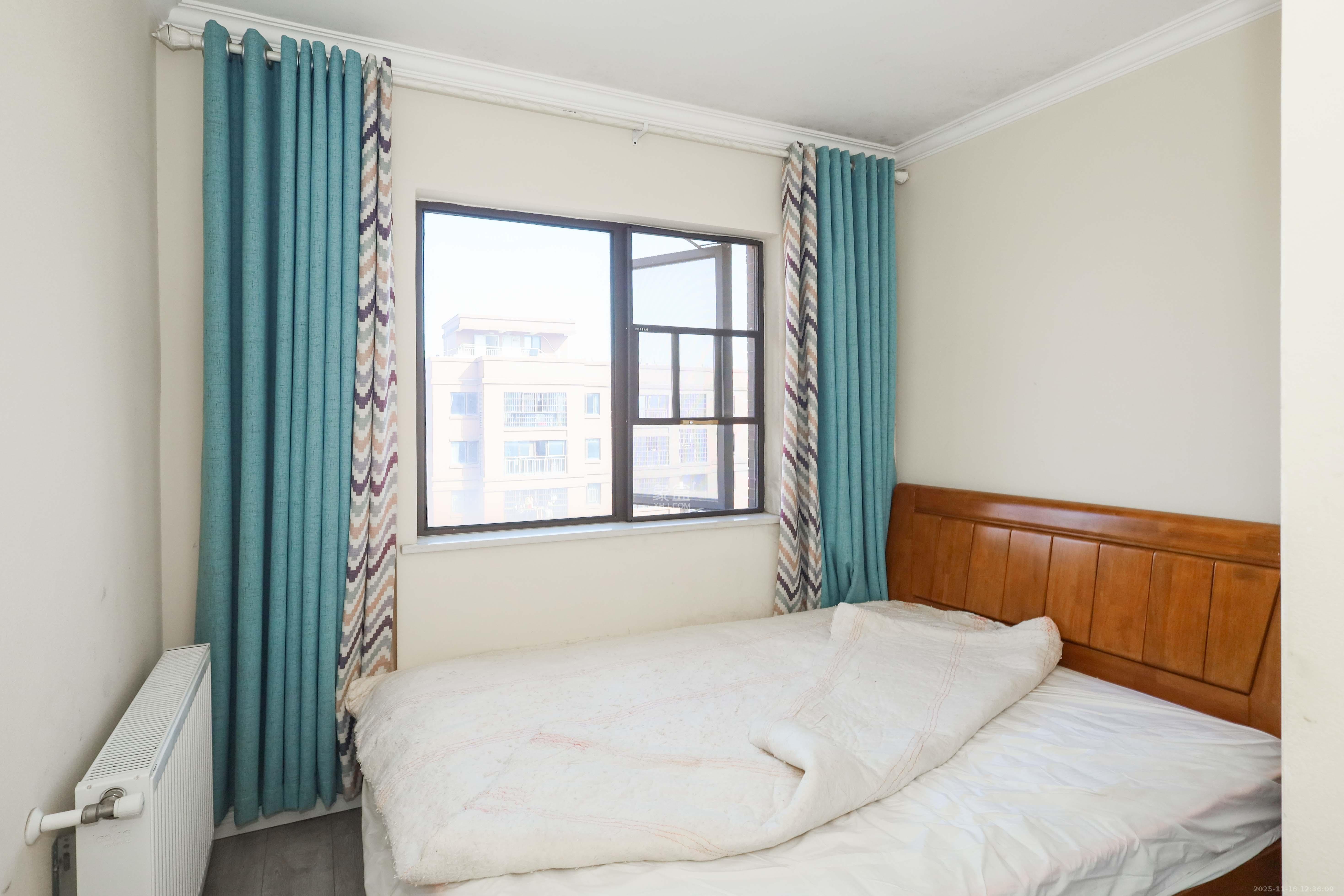 中冶中央公园 1室0厅0卫 90.0万 中冶中央公园 1室0厅0卫 90.0万卧室