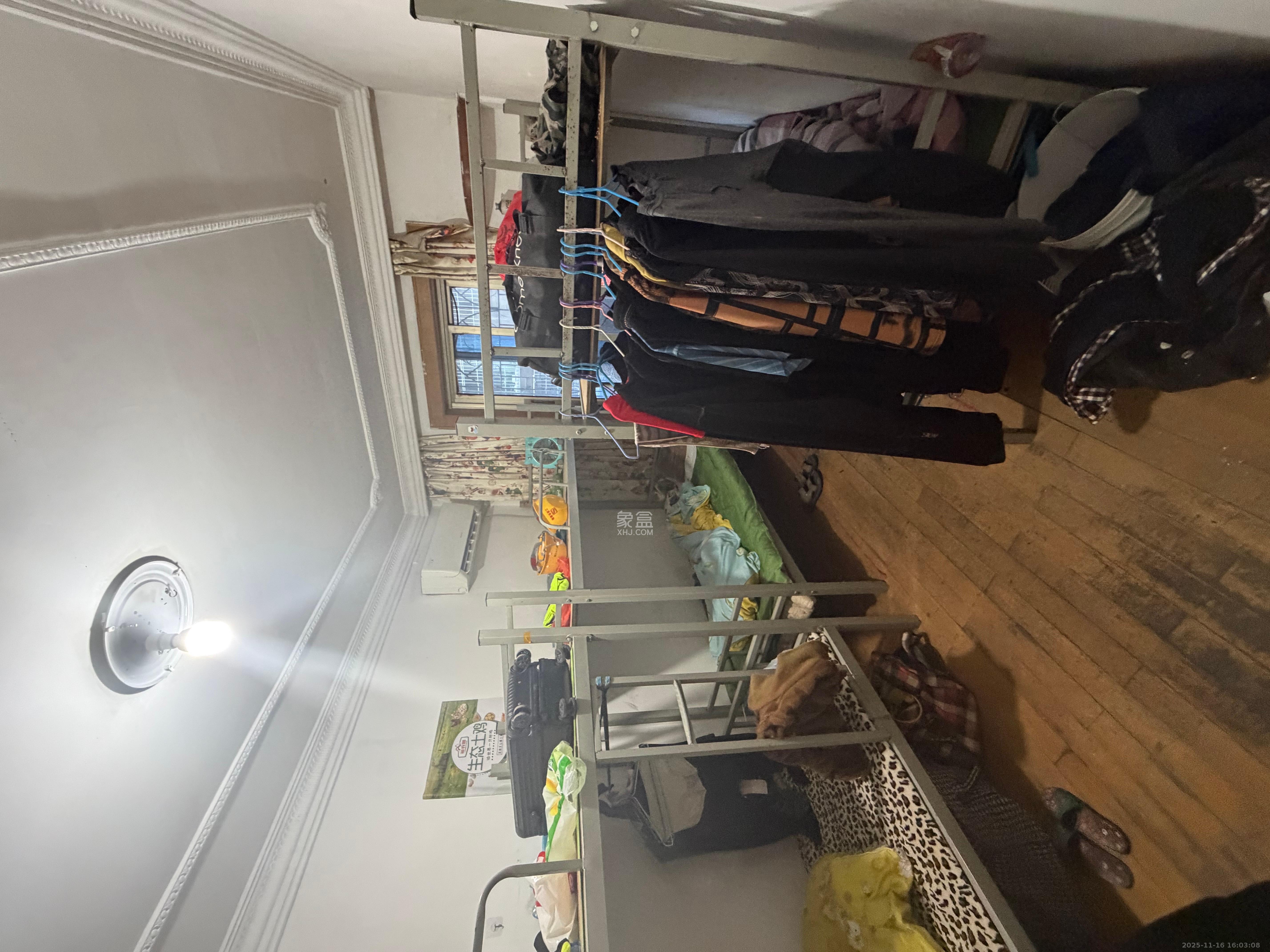 海华花园（京电大厦）  2室2厅1卫    2100.0元/月