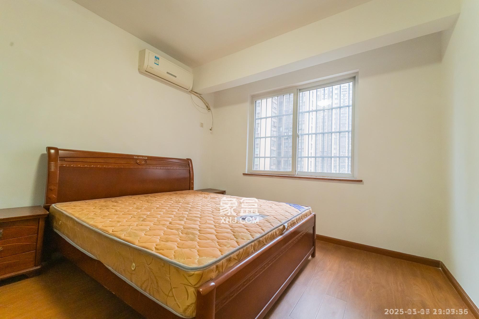 筑梦佳园  4室2厅2卫    2100.0元/月室内图