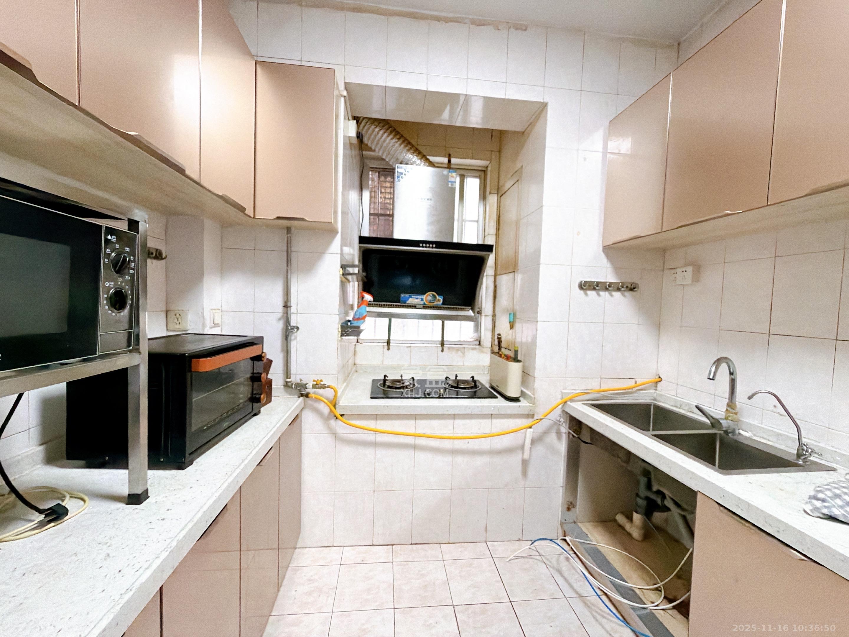 湖南日报宿舍  3室2厅1卫    3500.0元/月室内图