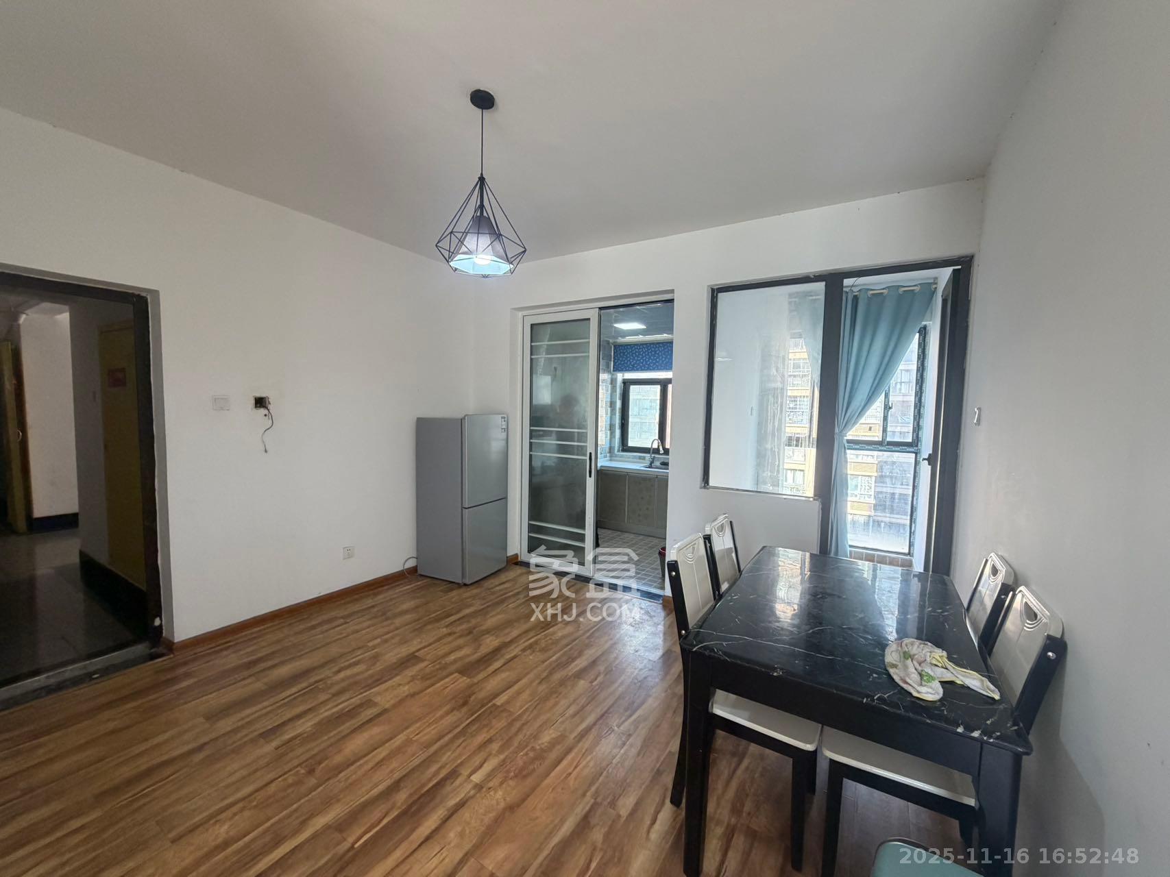 五矿格澜郡  3室2厅2卫    2300.0元/月室内图