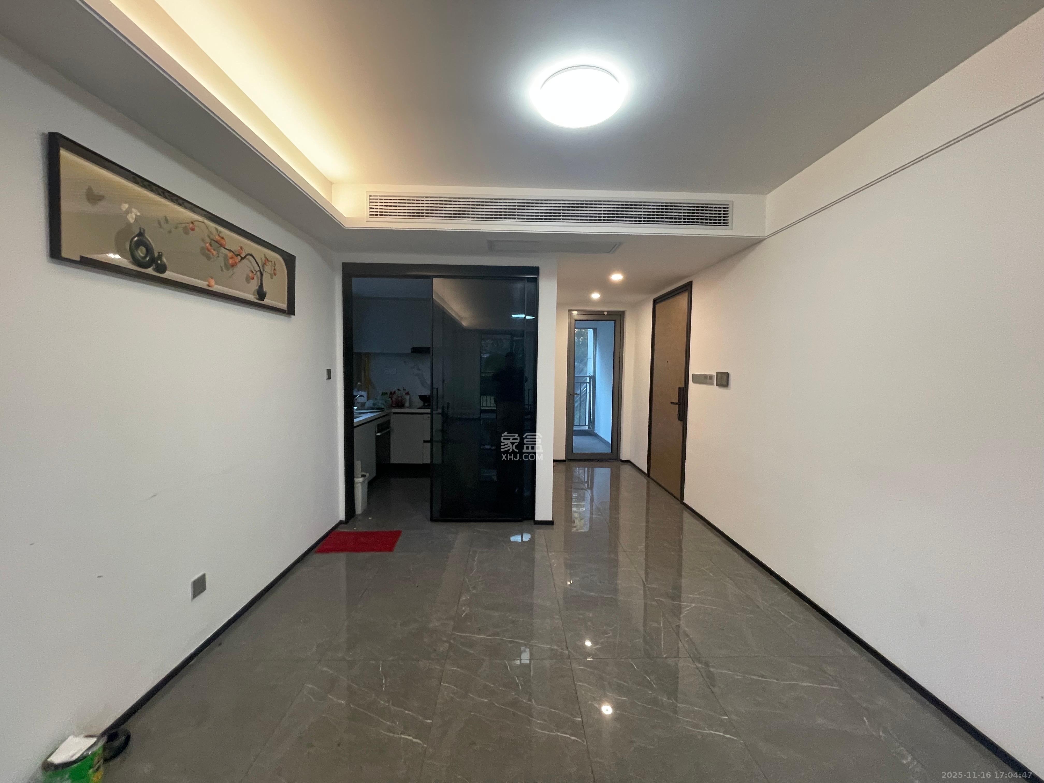 中海寰宇天下  5室2厅2卫    3200.0元/月室内图