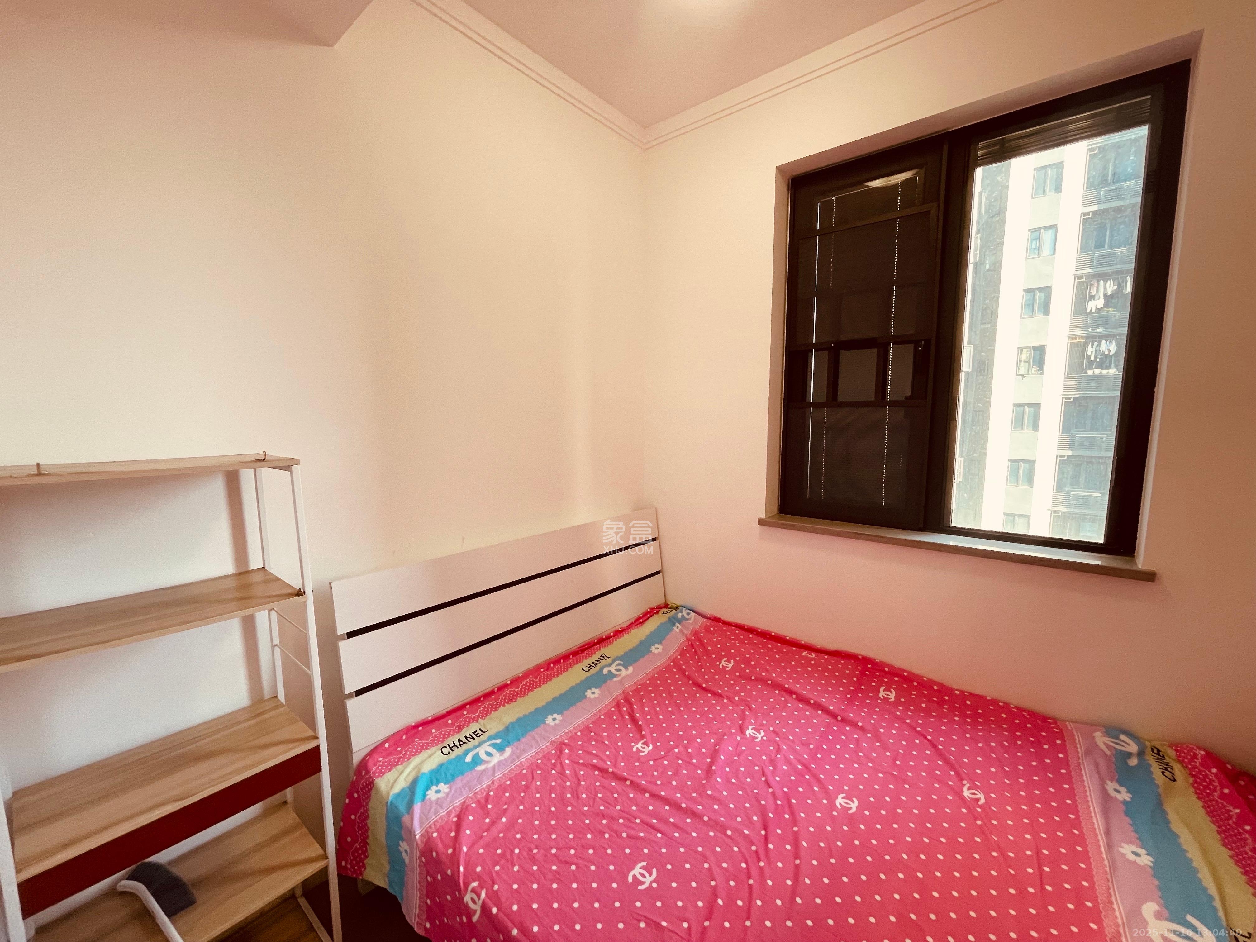 万科金色梦想C区  1室0厅0卫    3100.0元/月室内图