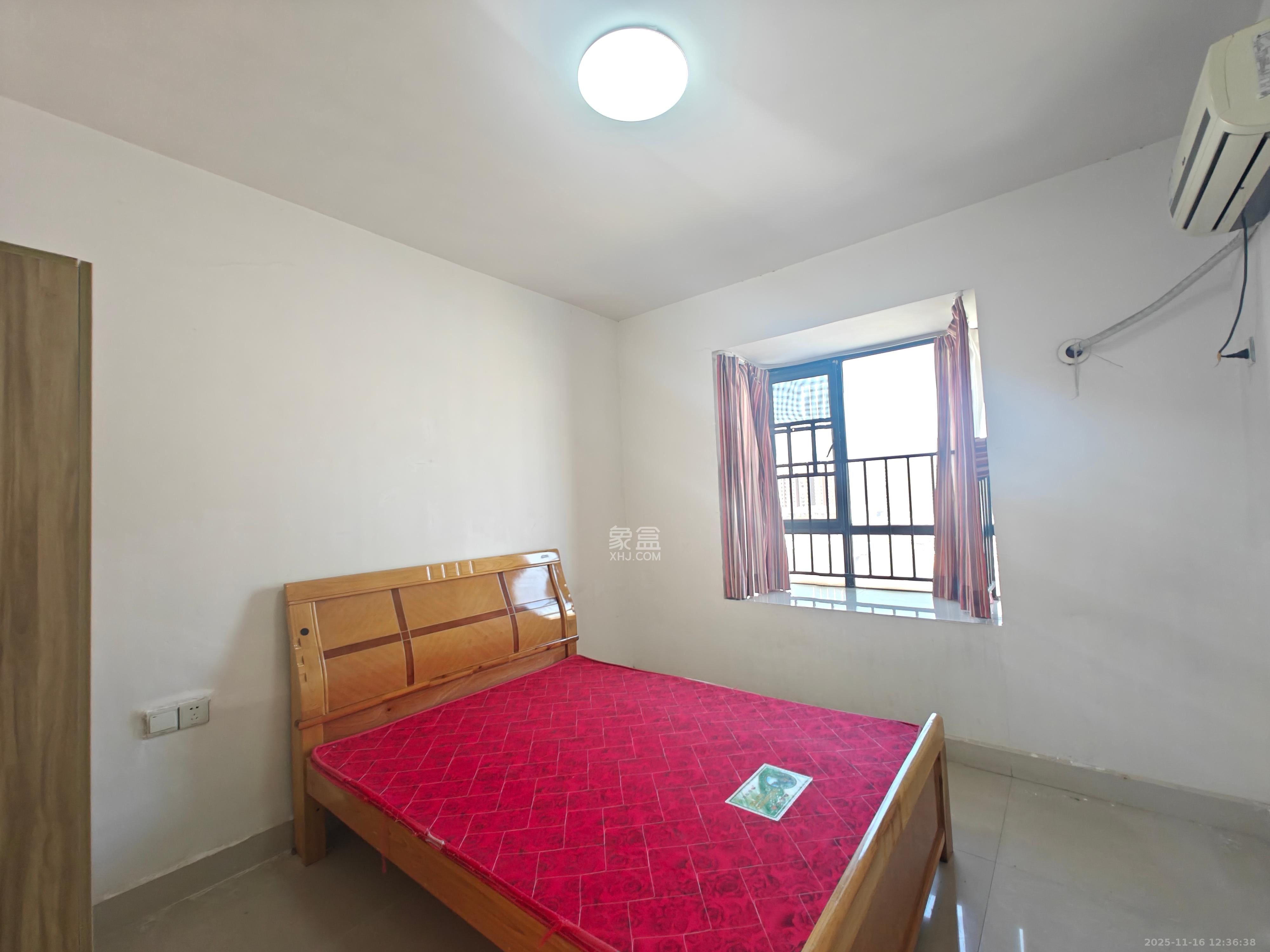 三江花中城  2室1厅1卫    2300.0元/月室内图