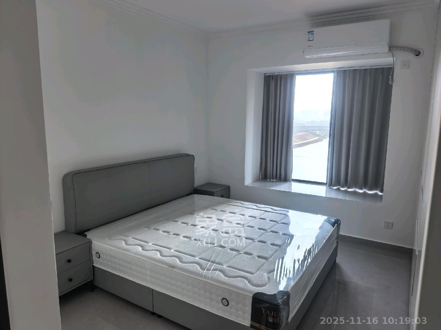 伊景园滨河苑  3室2厅2卫    2300.0元/月室内图