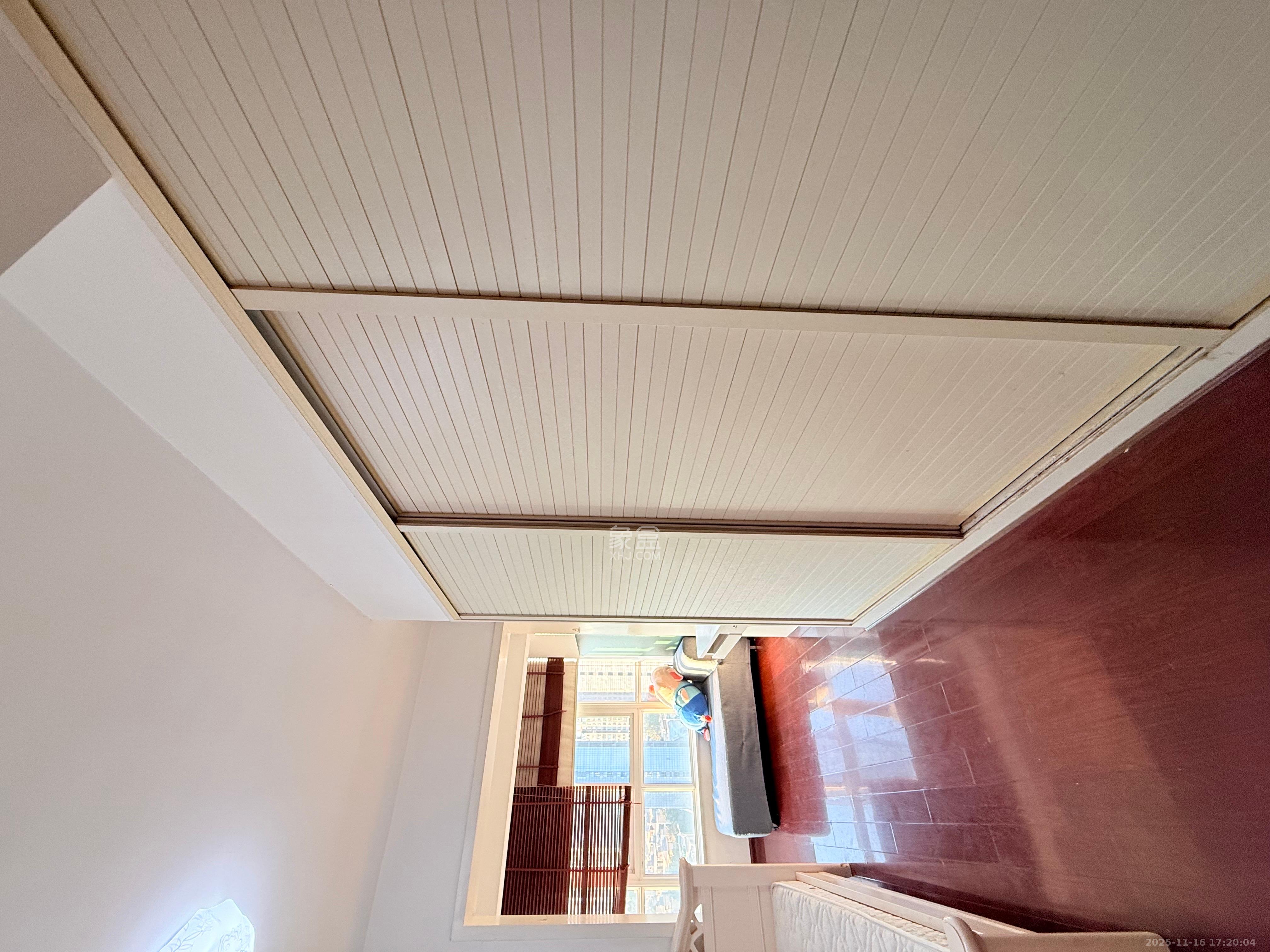 月湖兰庭  1室1厅1卫    1800.0元/月室内图