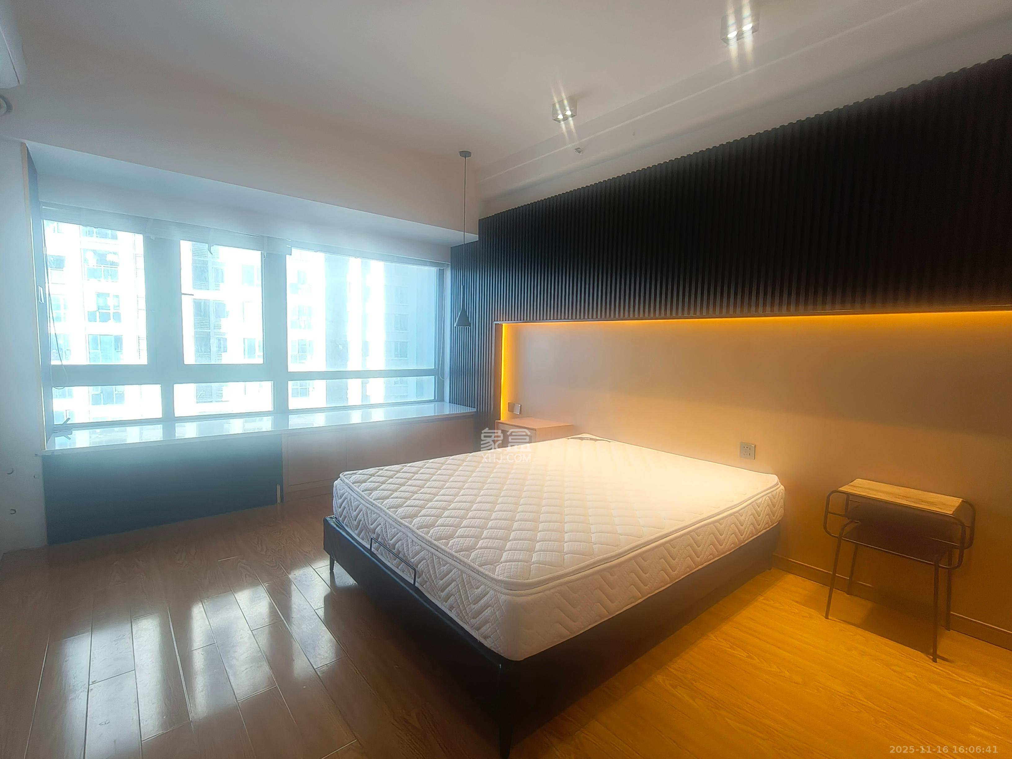 阳光城檀悦  1室1厅1卫    2100.0元/月室内图