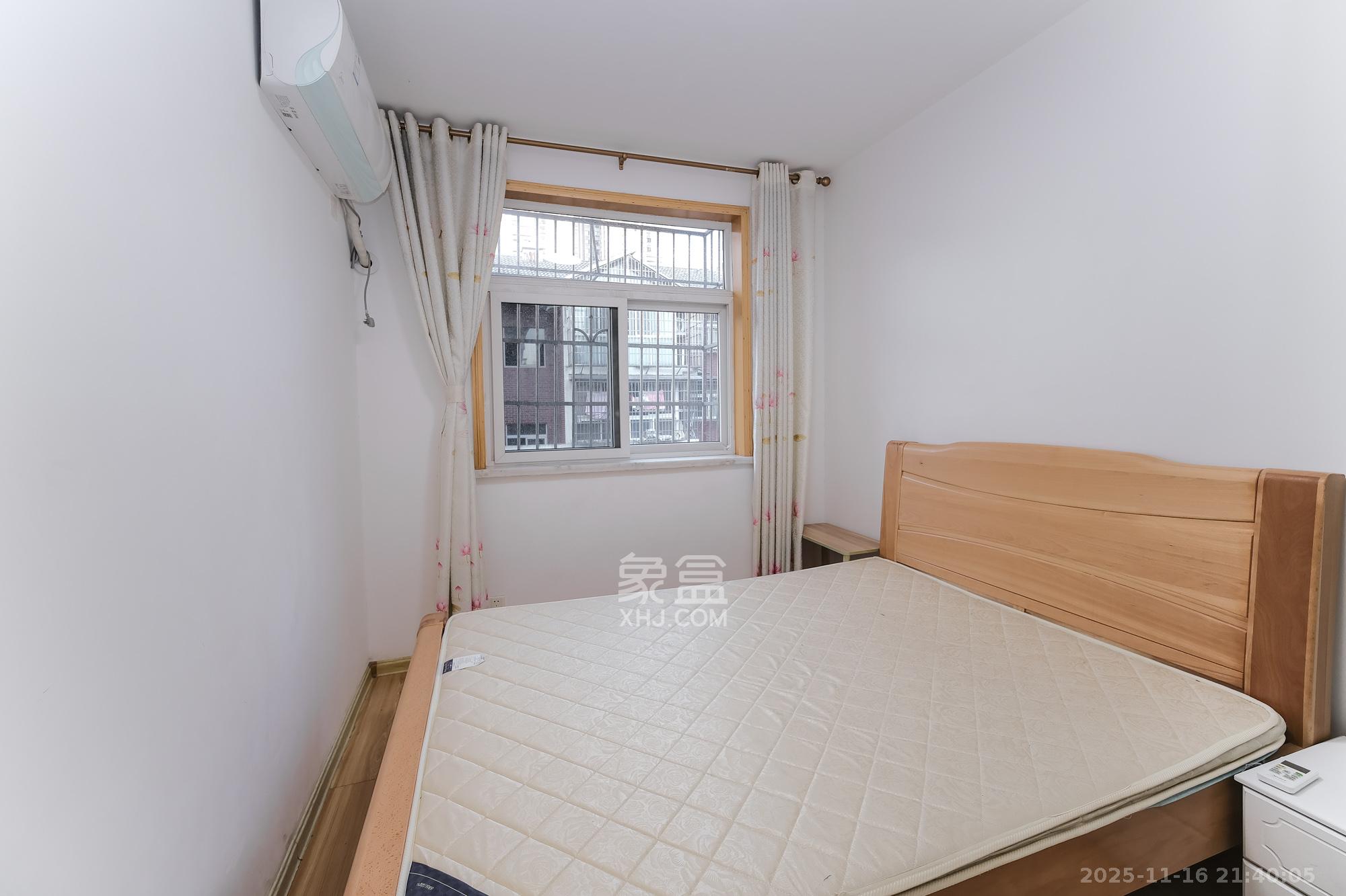 湘瑞家园 3室2厅1卫 49.8万 湘瑞家园 3室2厅1卫 49.8万卧室