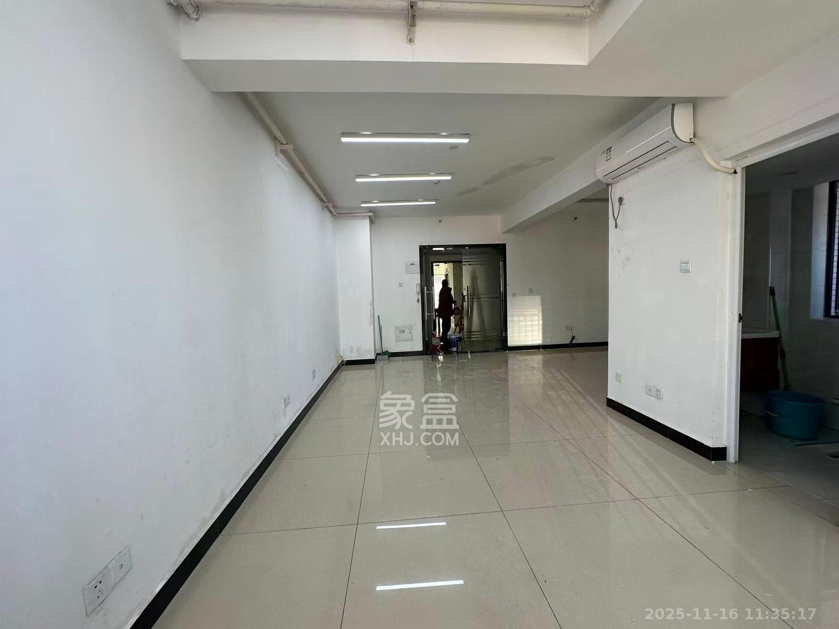 宽寓大厦   56.0㎡      3000.0元/月室内图