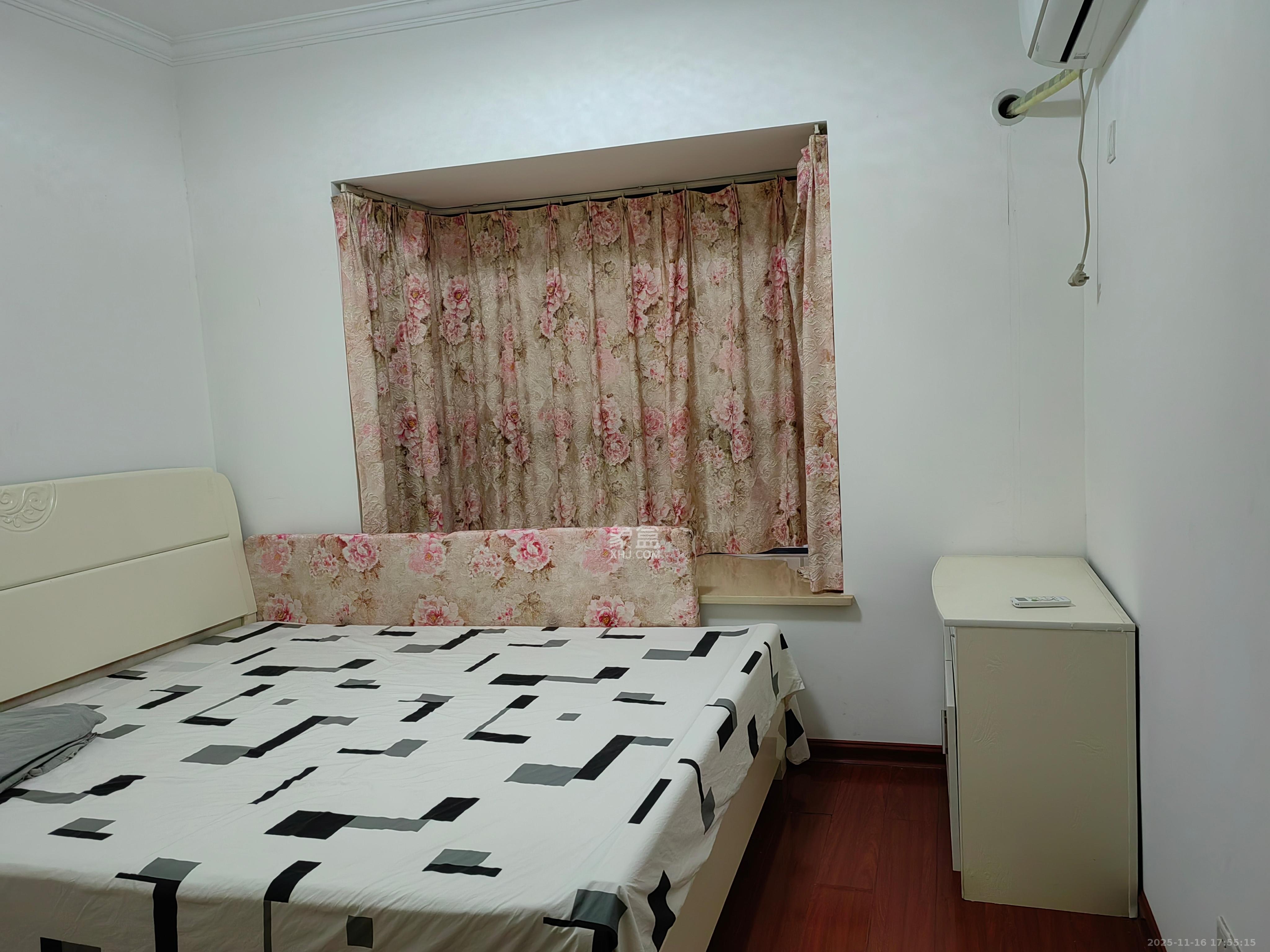 曙光领峰（曙光家园）  3室1厅1卫    2500.0元/月室内图