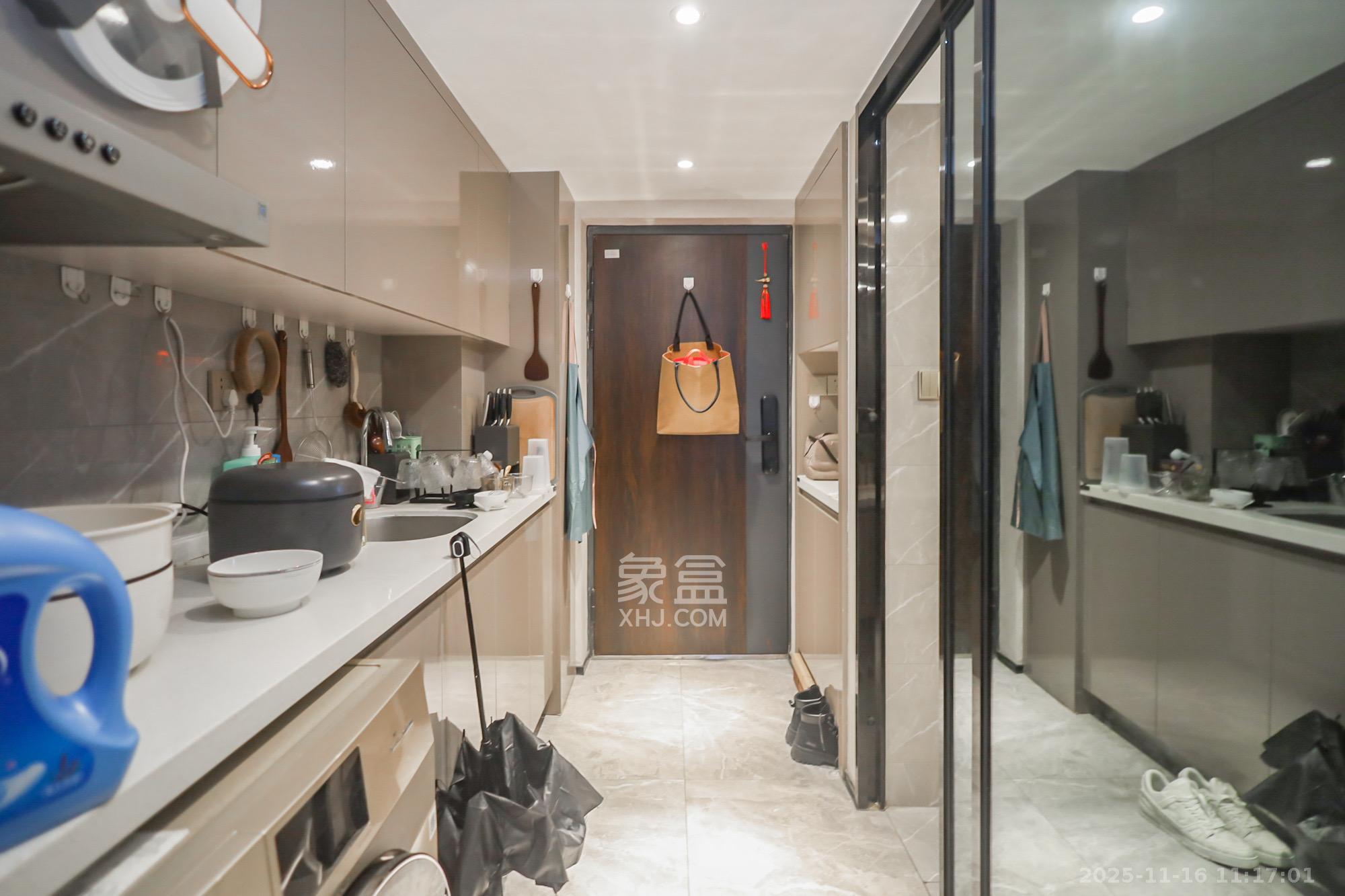 中一鲲出（鲲鹏府）  2室1厅1卫    2950.0元/月室内图