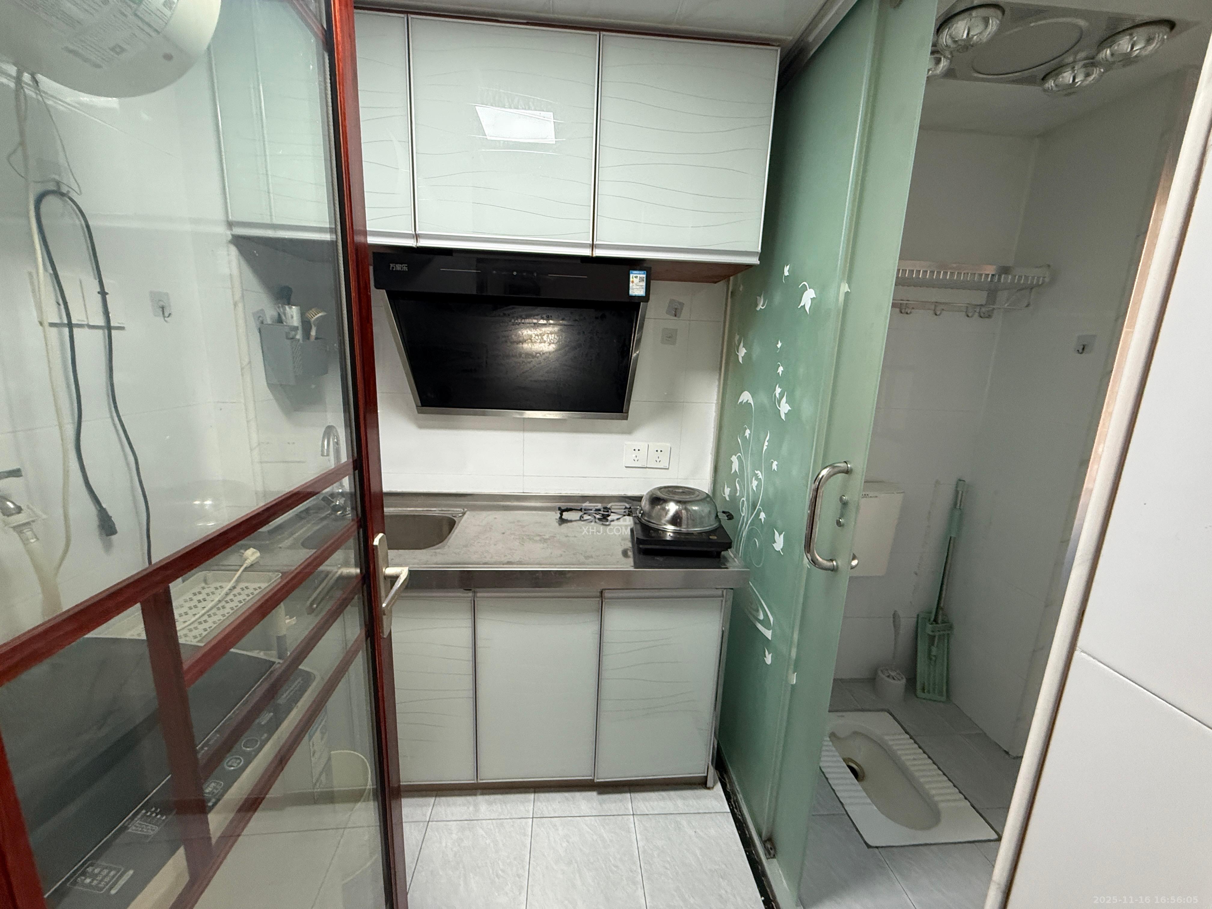 岳华新苑  1室1厅1卫    1000.0元/月室内图