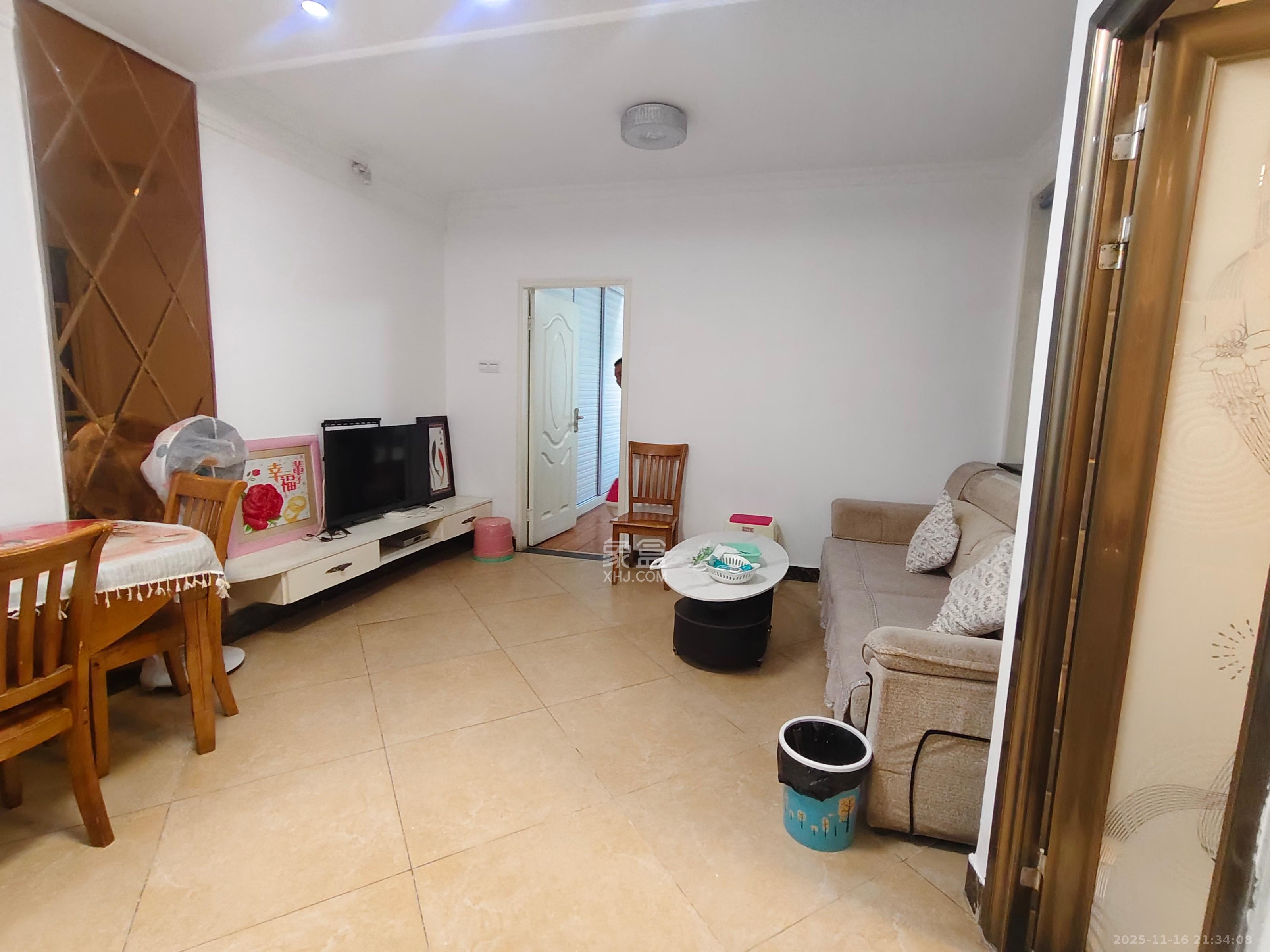 红树湾  1室1厅1卫    1200.0元/月