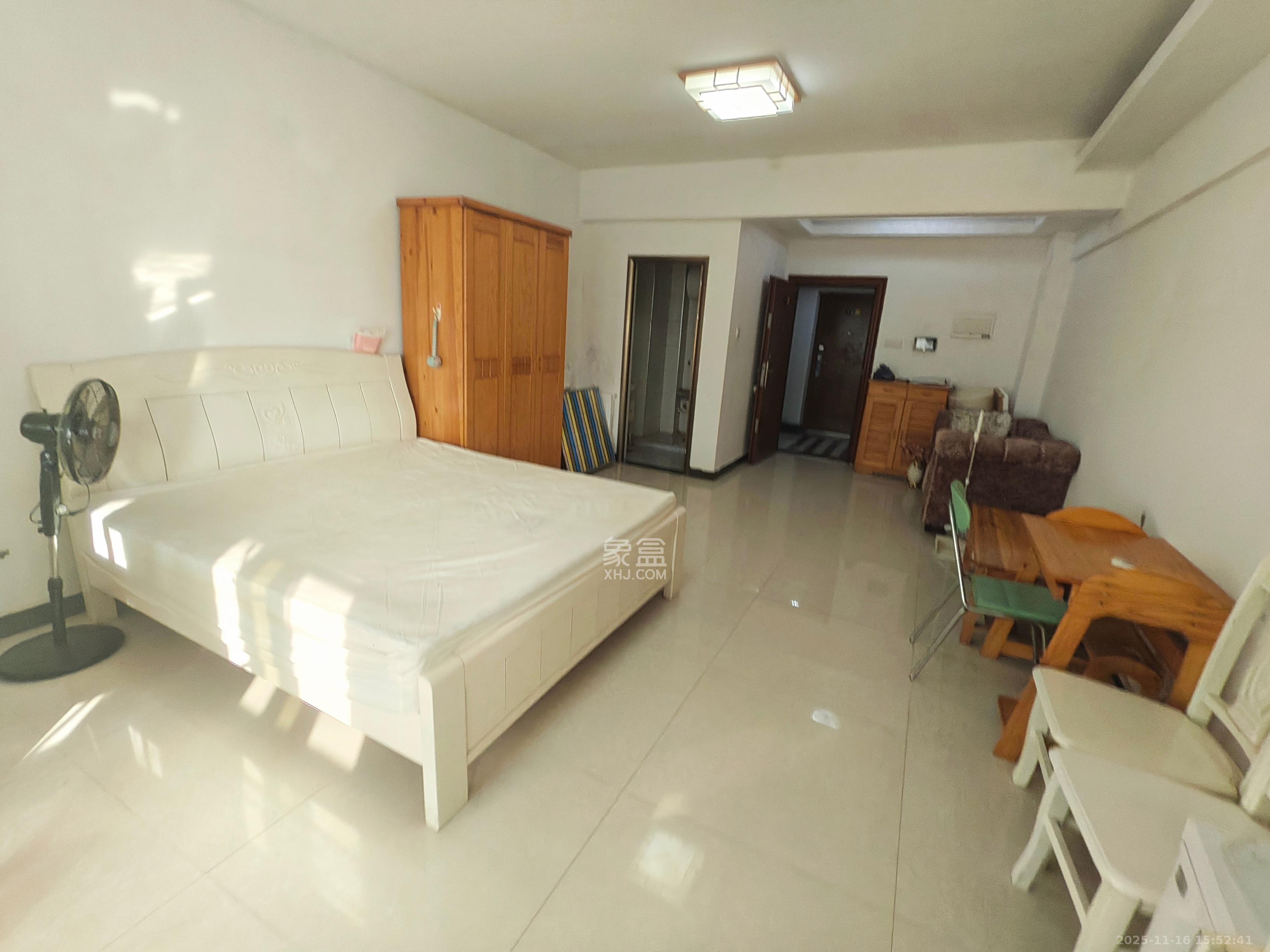 万博汇  1室1厅1卫    1200.0元/月室内图