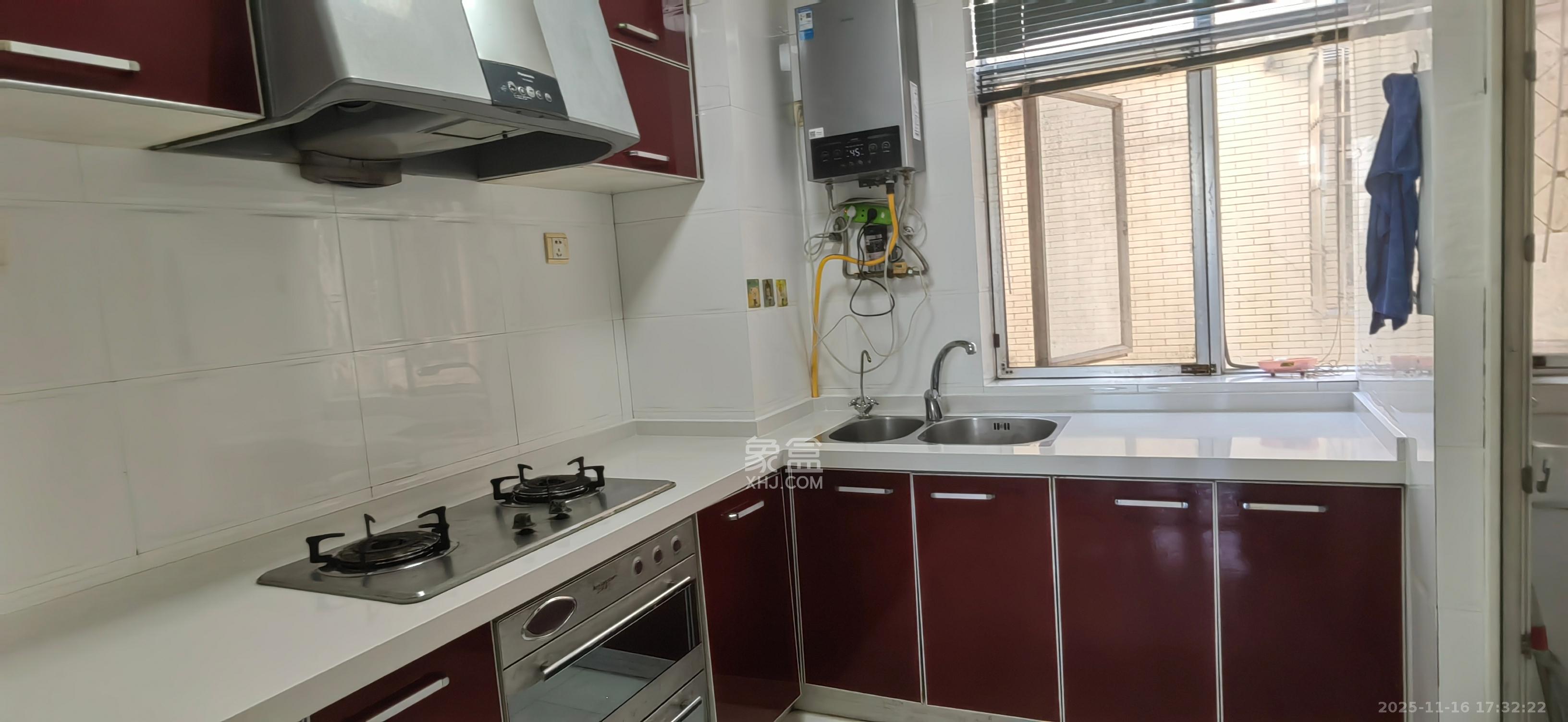 雄踞都市东家 2室2厅1卫 2000.0元/月 雄踞都市东家 2室2厅1卫 2000.0元/月室内图