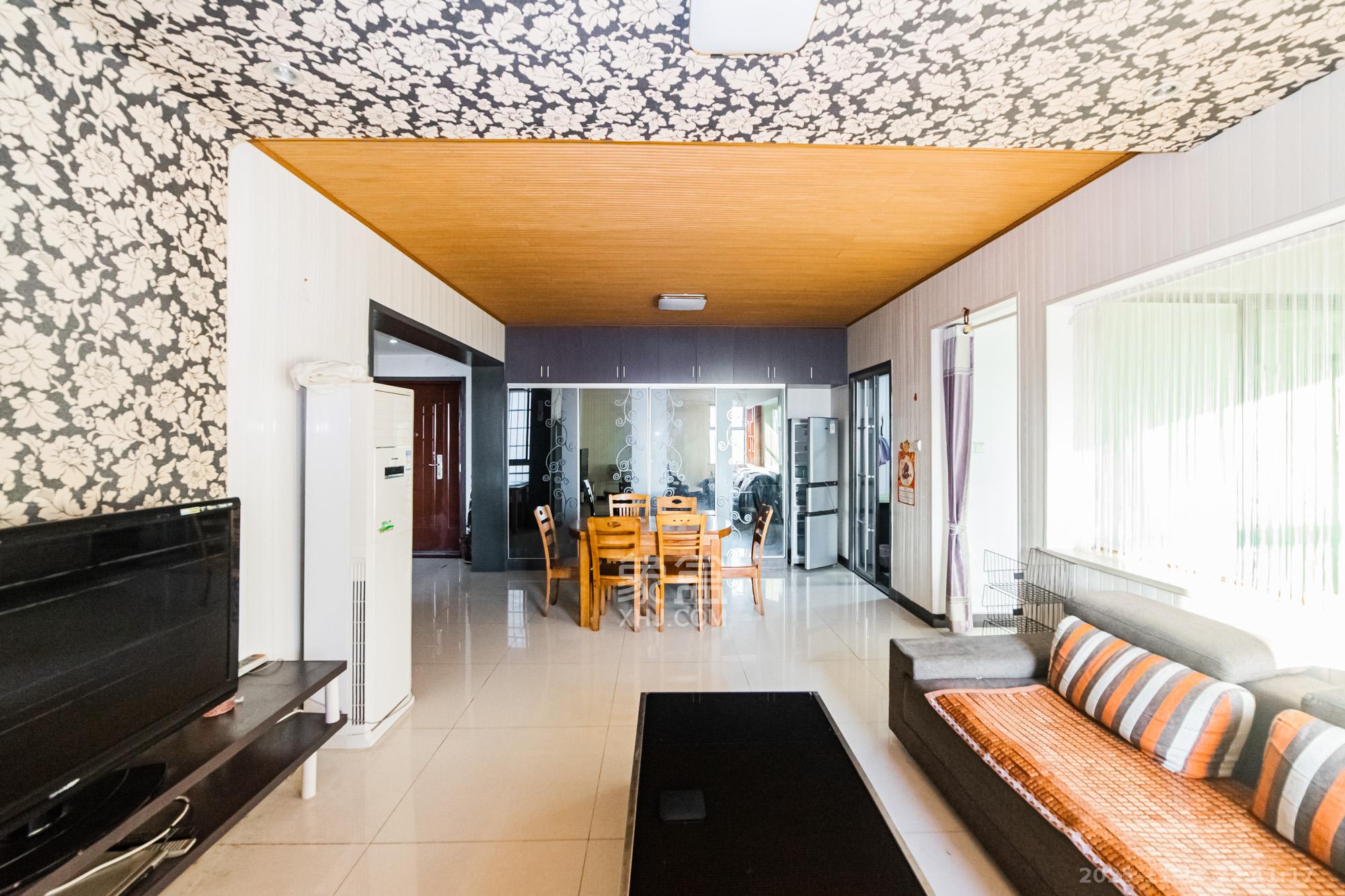 滨江君悦香邸  4室2厅2卫    109.0万