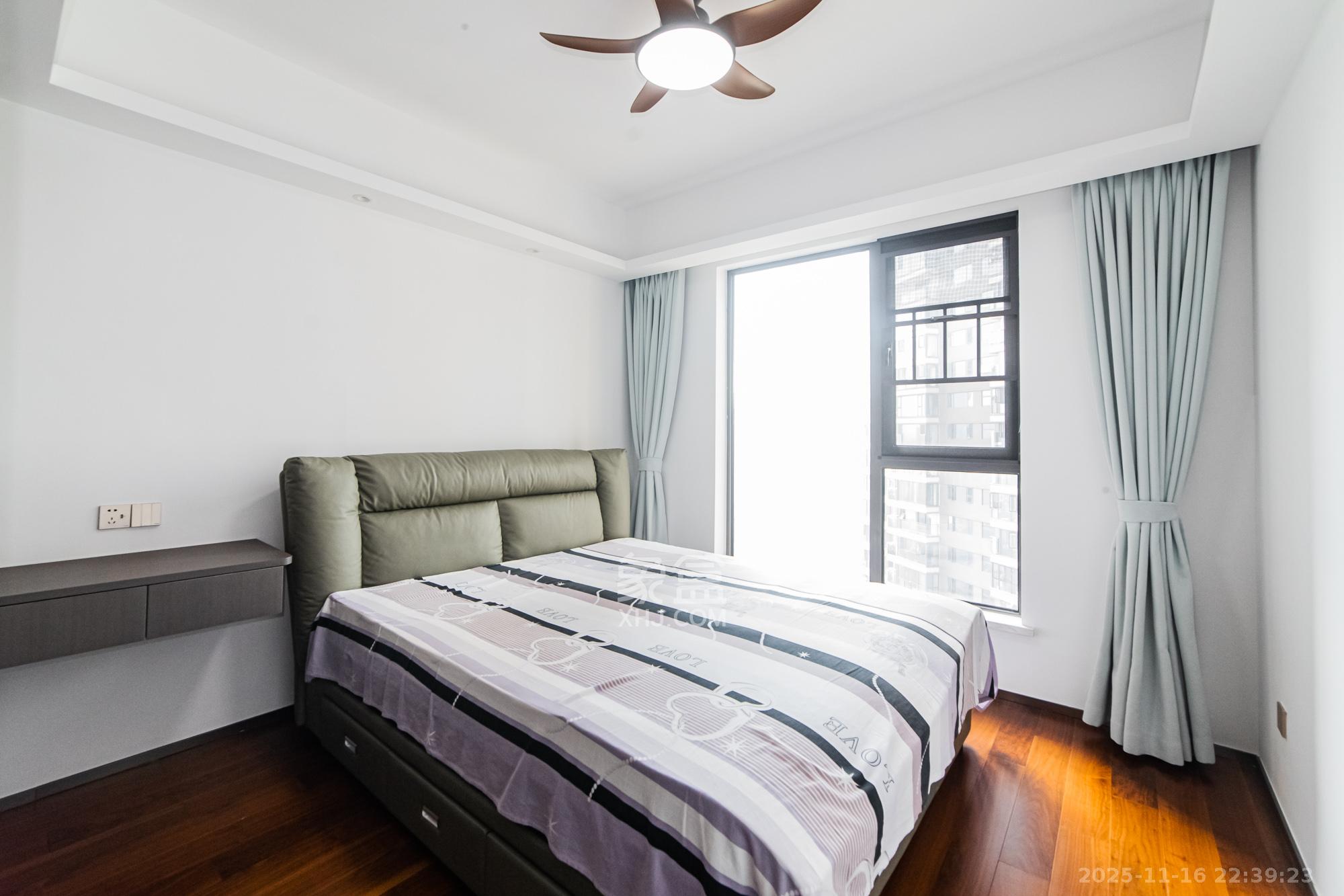 北辰瀚江府 4室2厅2卫 315.0万 北辰瀚江府 4室2厅2卫 315.0万卧室