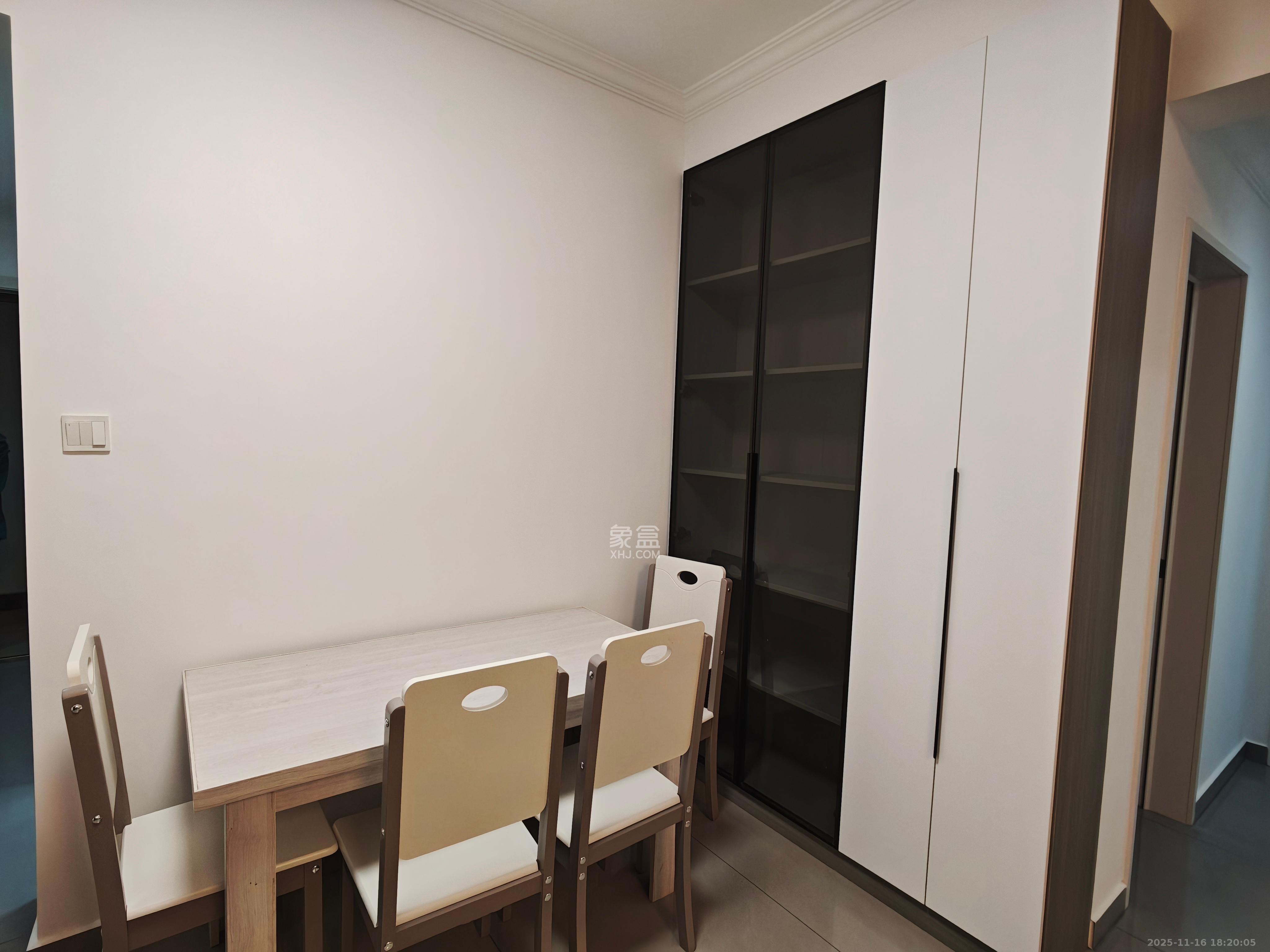 荷韵园  2室1厅1卫    1700.0元/月室内图